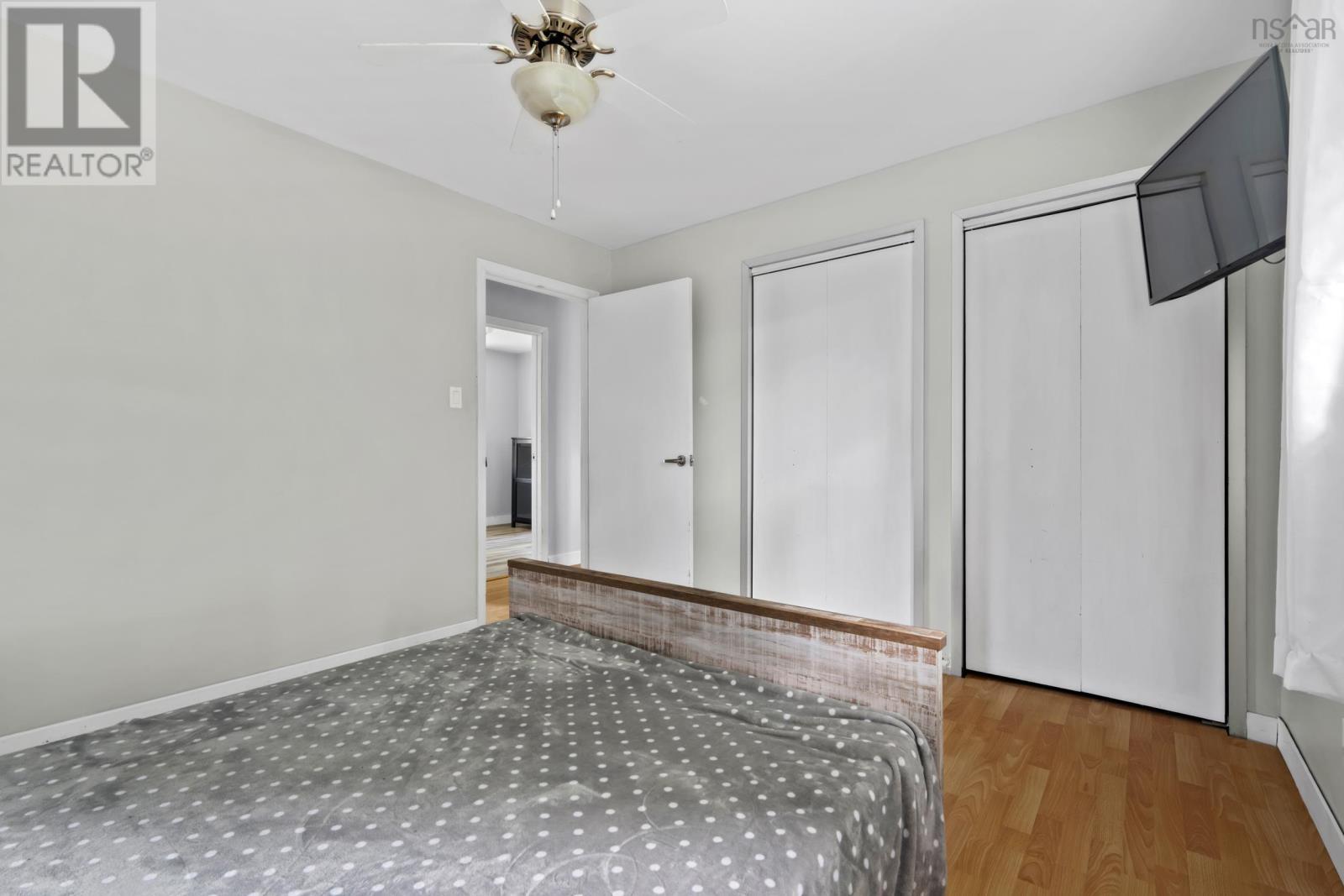 7660 Highway 7 Property Photo 22