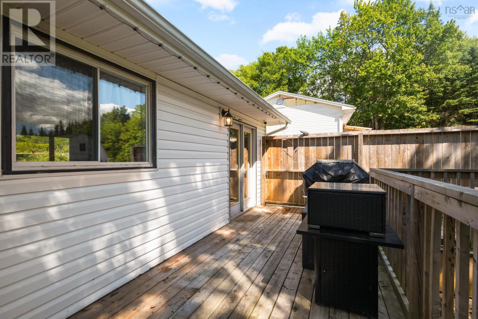 7660 Highway 7 Property Photo 35