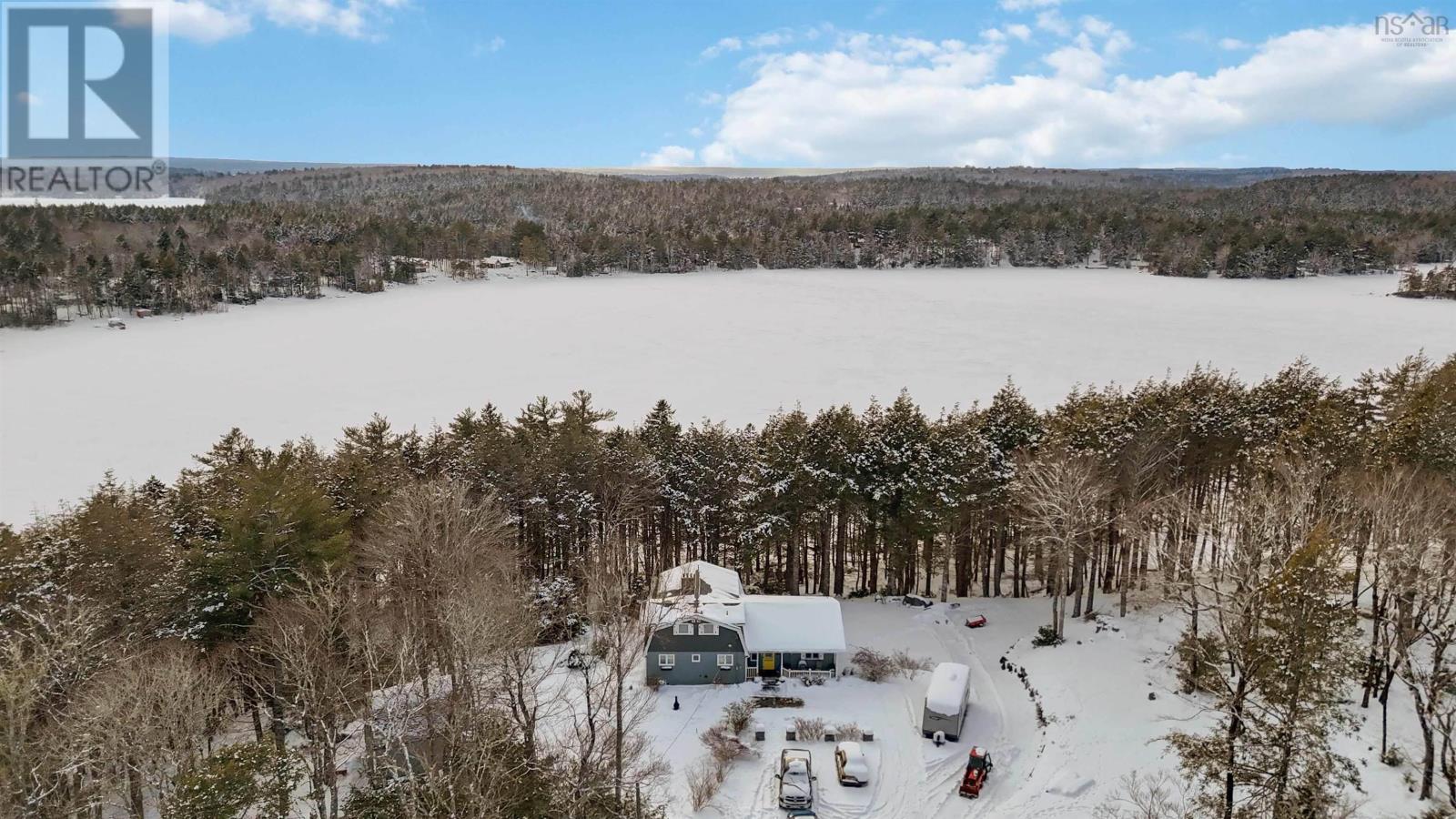 69 Thumb Cap Point Road Property Photo 6