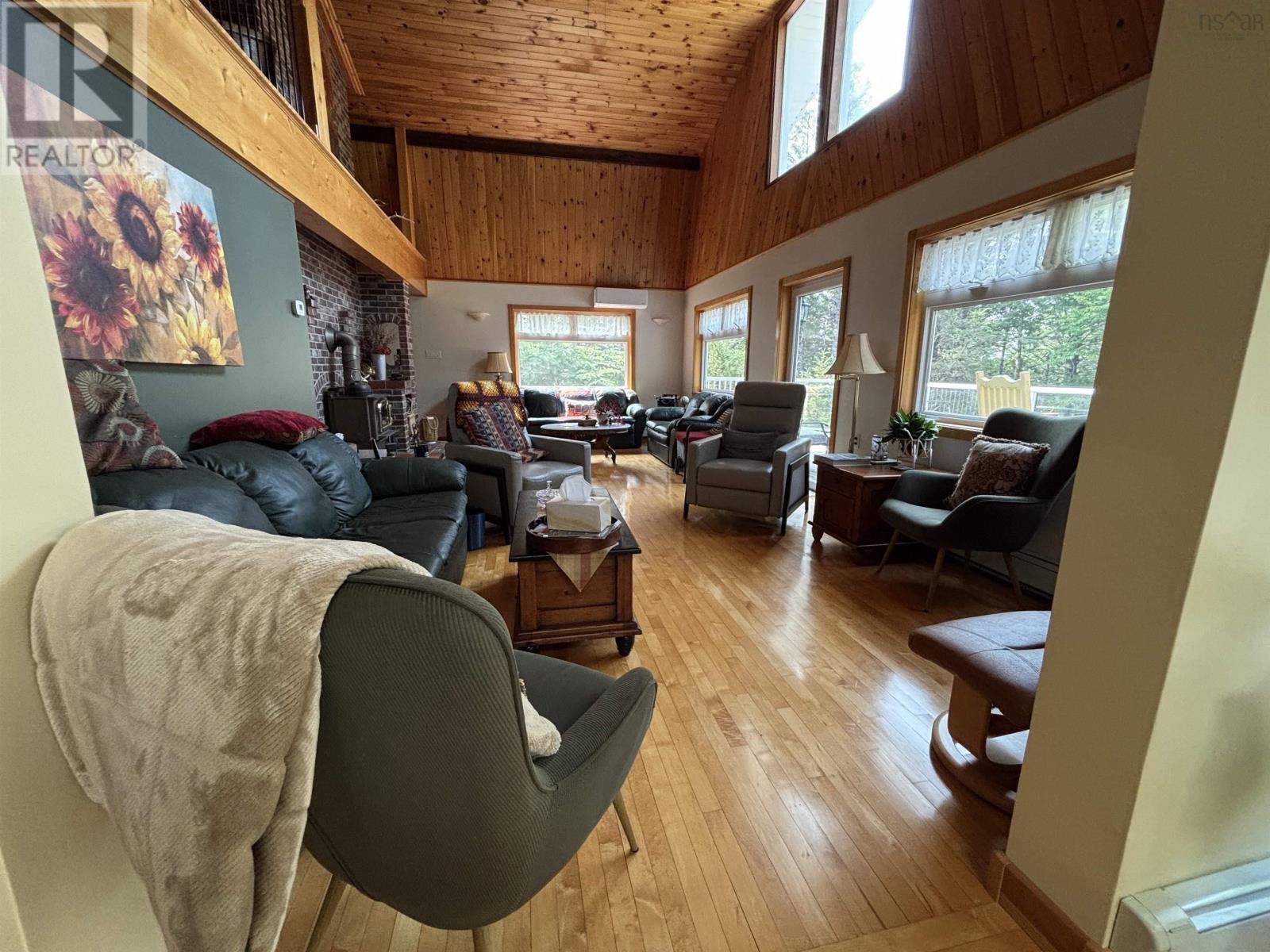 69 Thumb Cap Point Road Property Photo 12