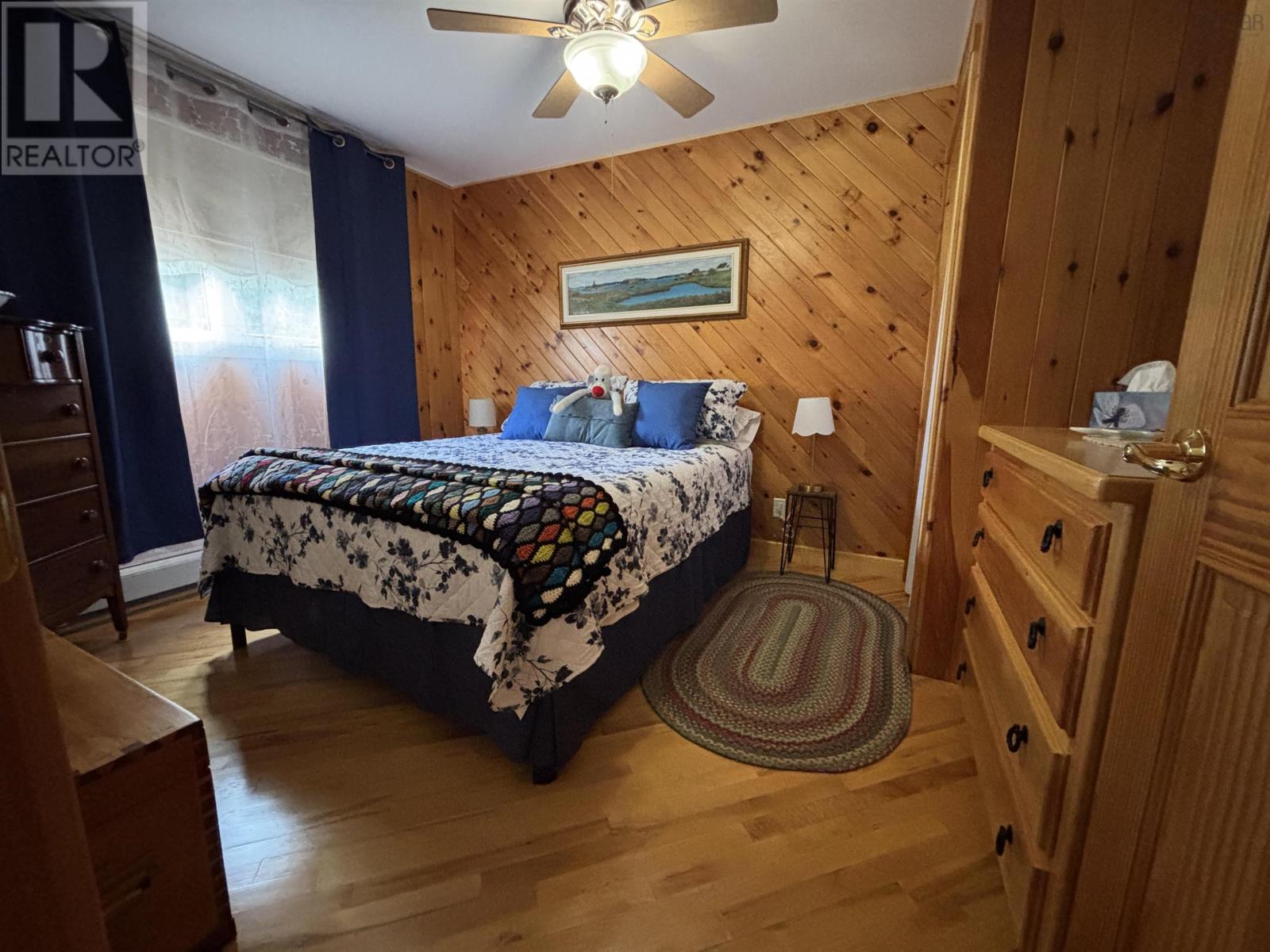 69 Thumb Cap Point Road Property Photo 16