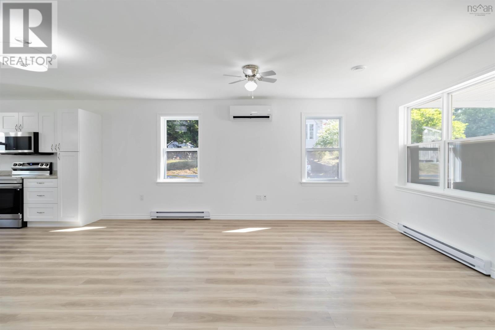 215 Aberdeen Road Property Photo 10