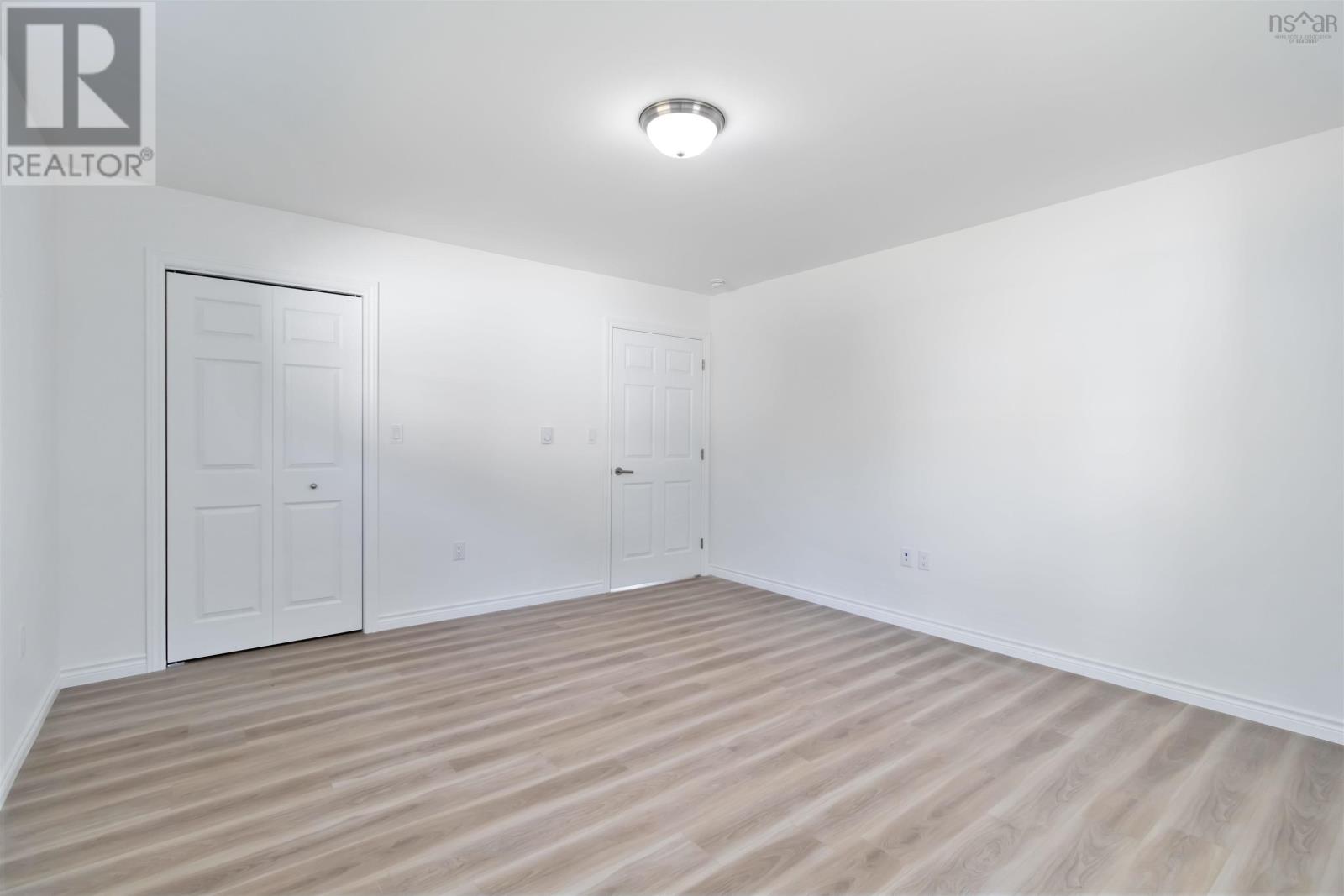 215 Aberdeen Road Property Photo 22