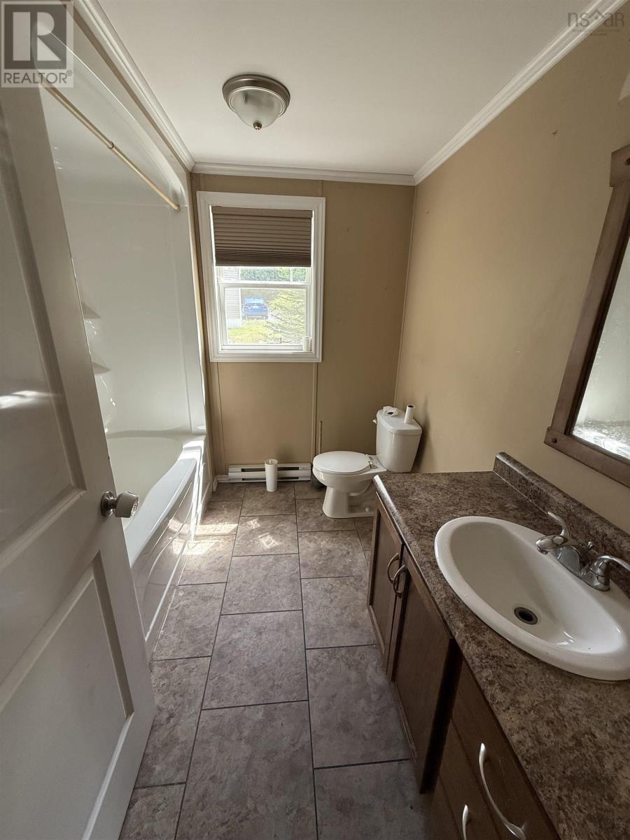 26 Shelly Crescent Property Photo 15