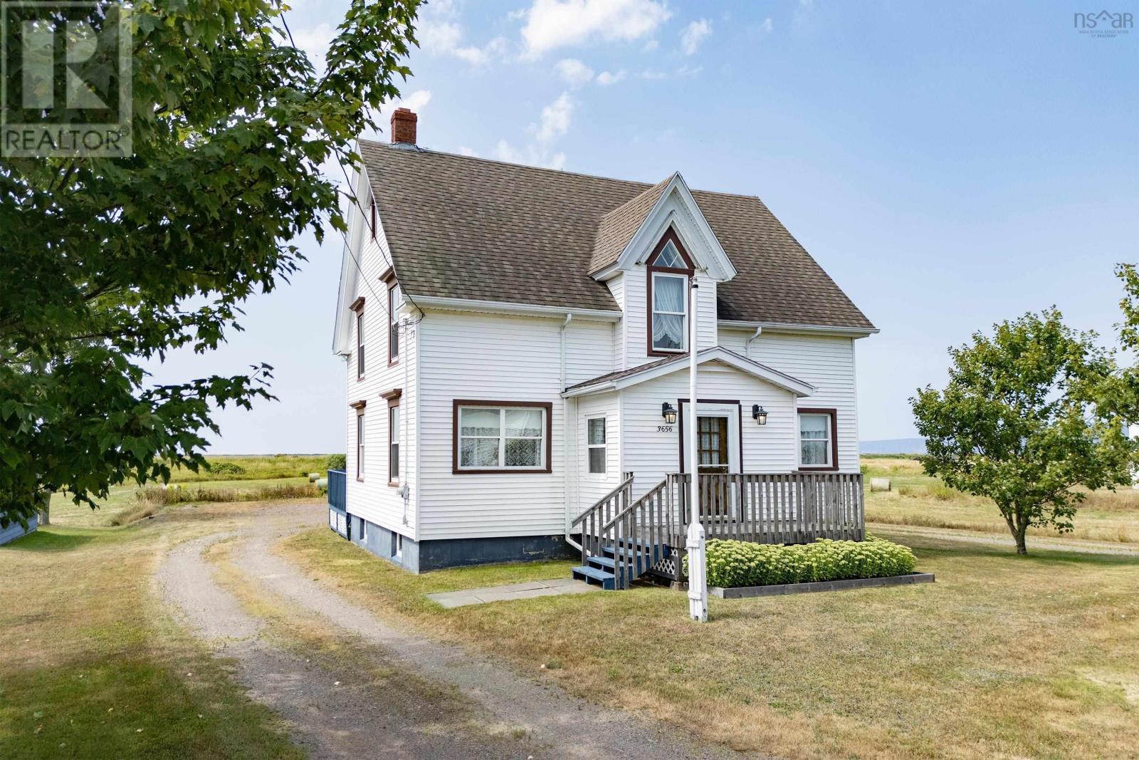 3656 Highway 209 Property Photo 1