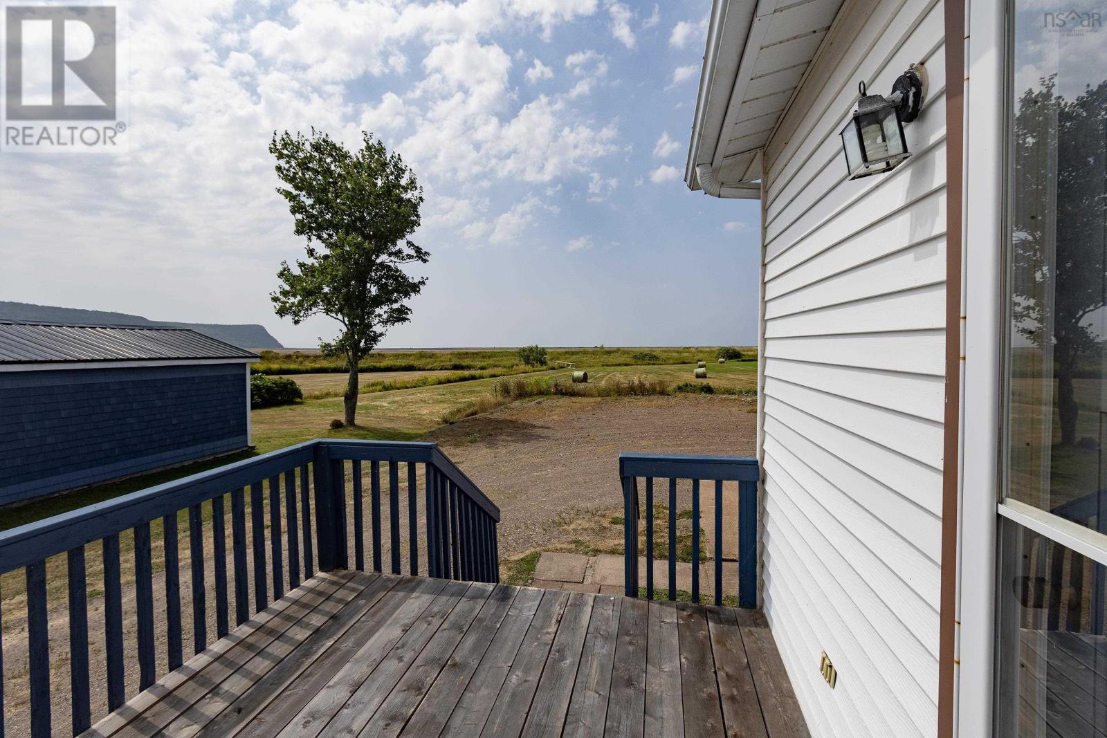 3656 Highway 209 Property Photo 5