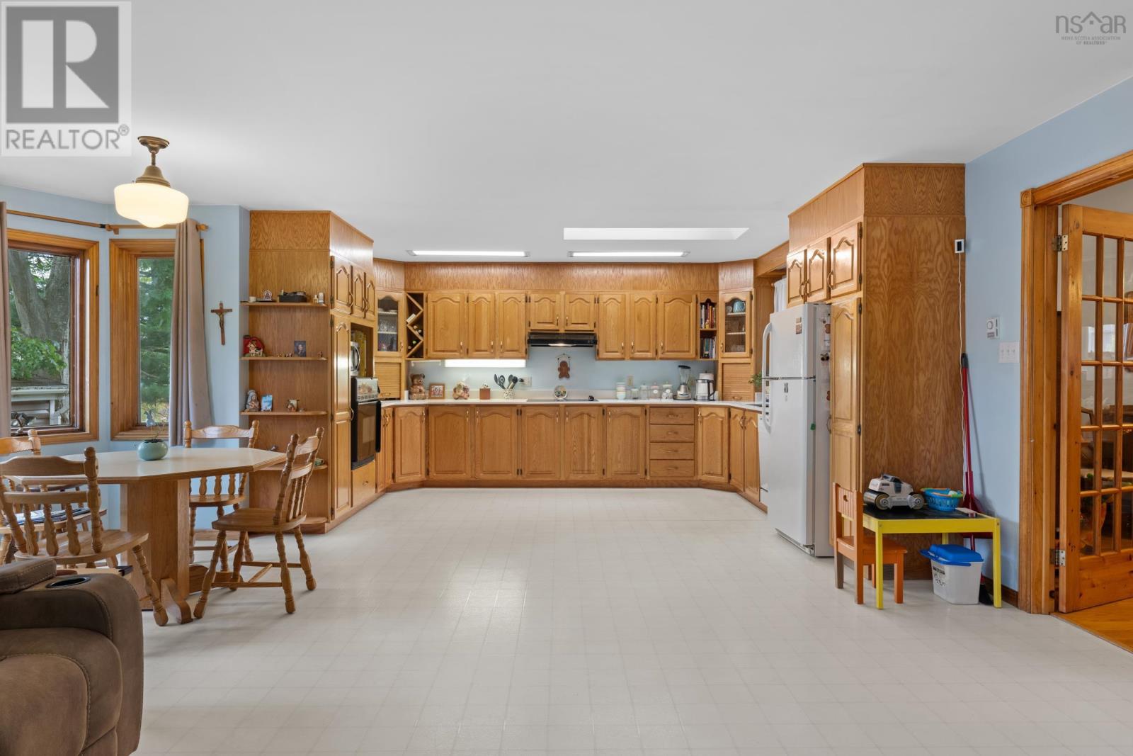 9 Monique Avenue Property Photo 14