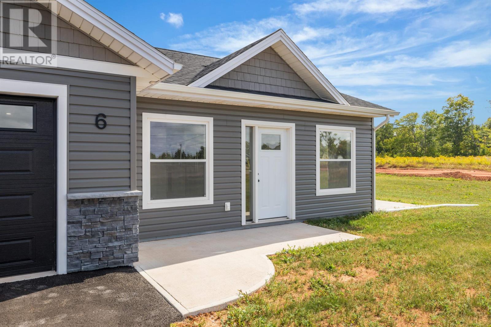 6 Sydney Way Property Photo 17