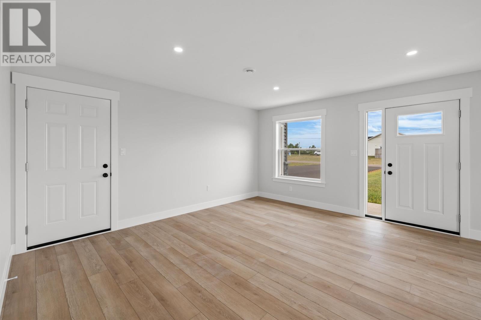 6 Sydney Way Property Photo 26