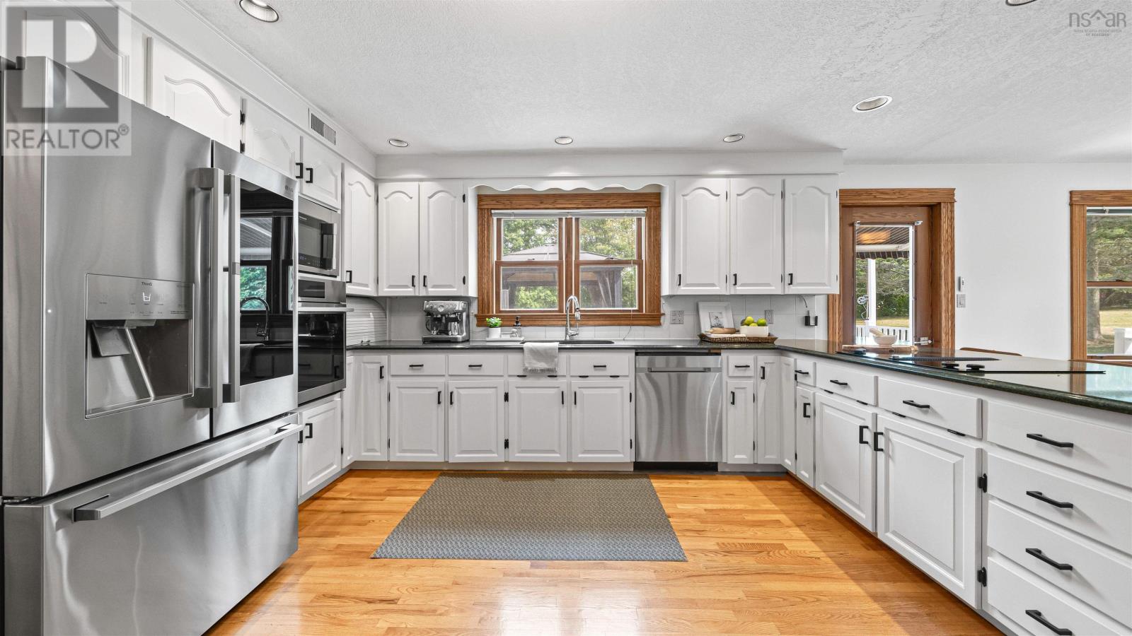 156 Brown Street Property Photo 11