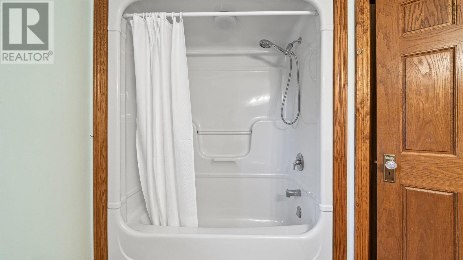 156 Brown Street Property Photo 28