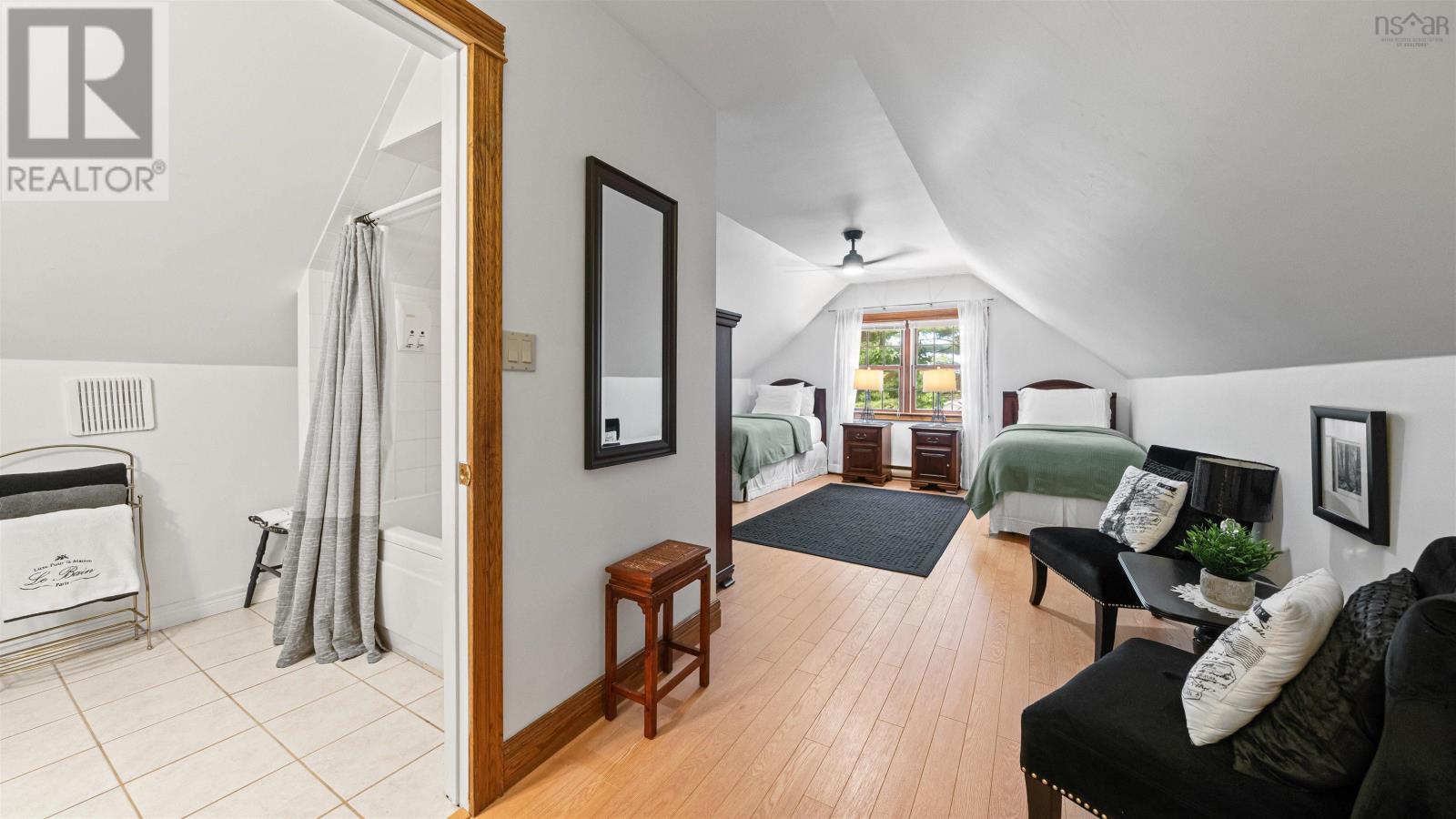 156 Brown Street Property Photo 37