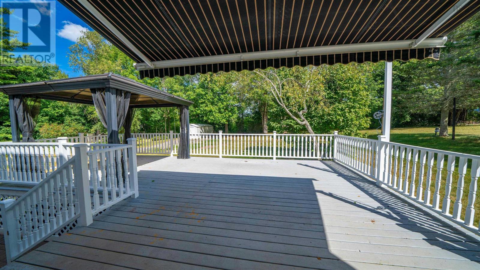 156 Brown Street Property Photo 39