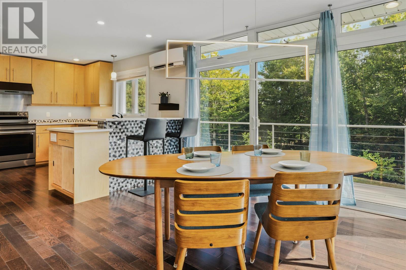 10 Lupin Lane Property Photo 11