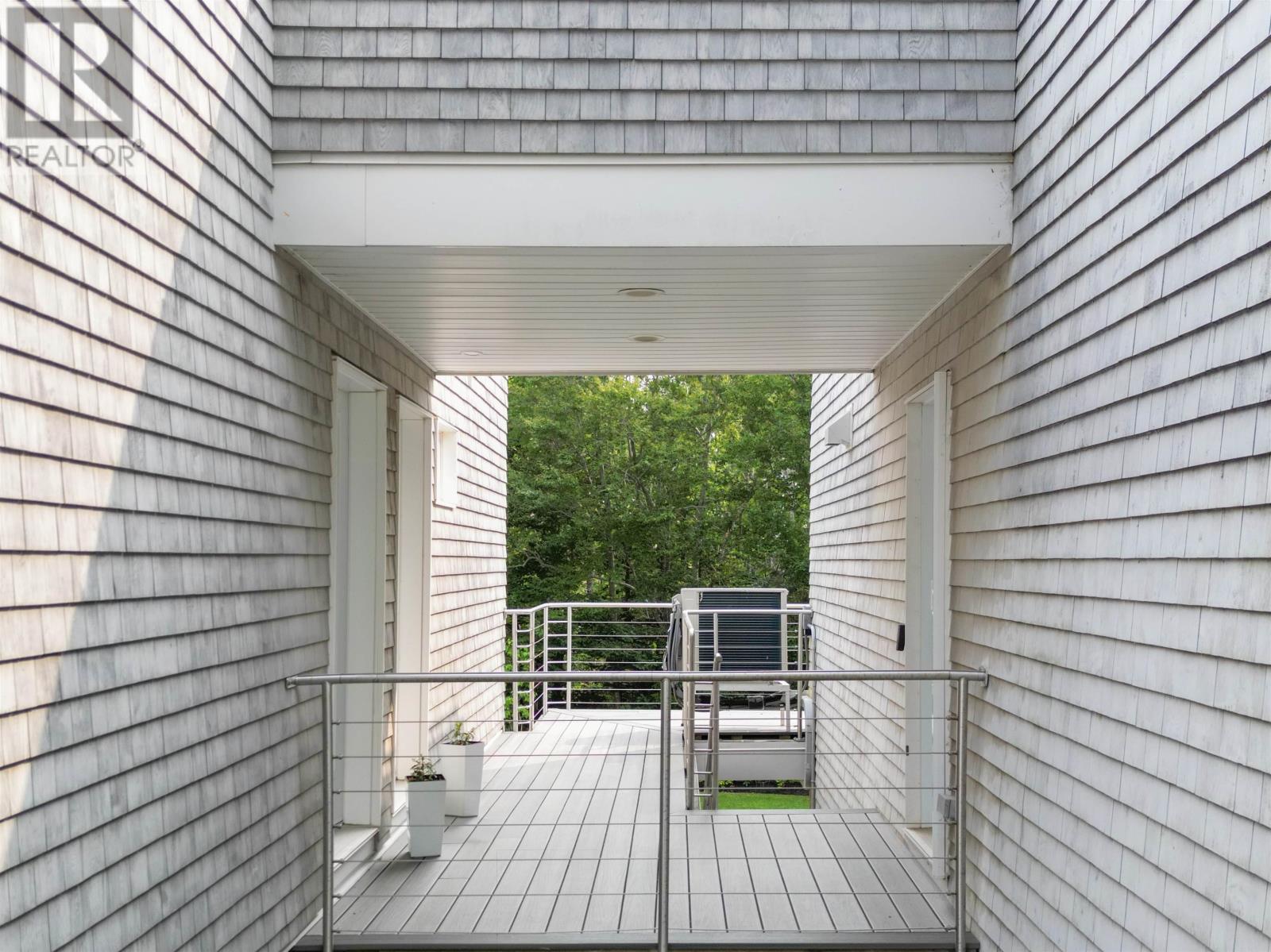10 Lupin Lane Property Photo 31
