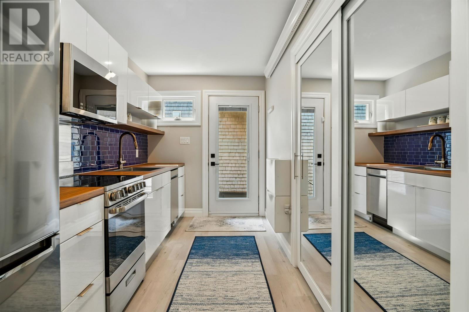 10 Lupin Lane Property Photo 33