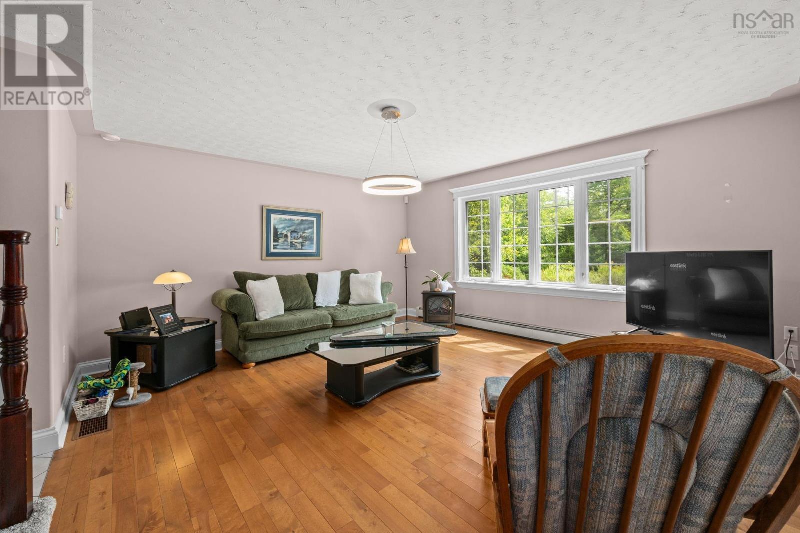 51 Parklyn Property Photo 4