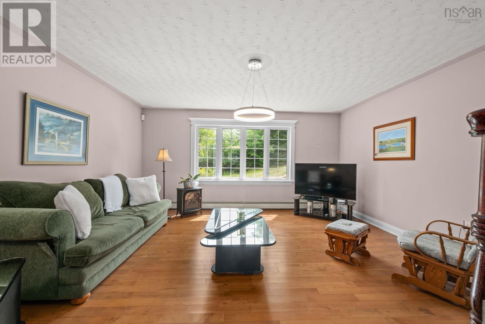 51 Parklyn Property Photo 5