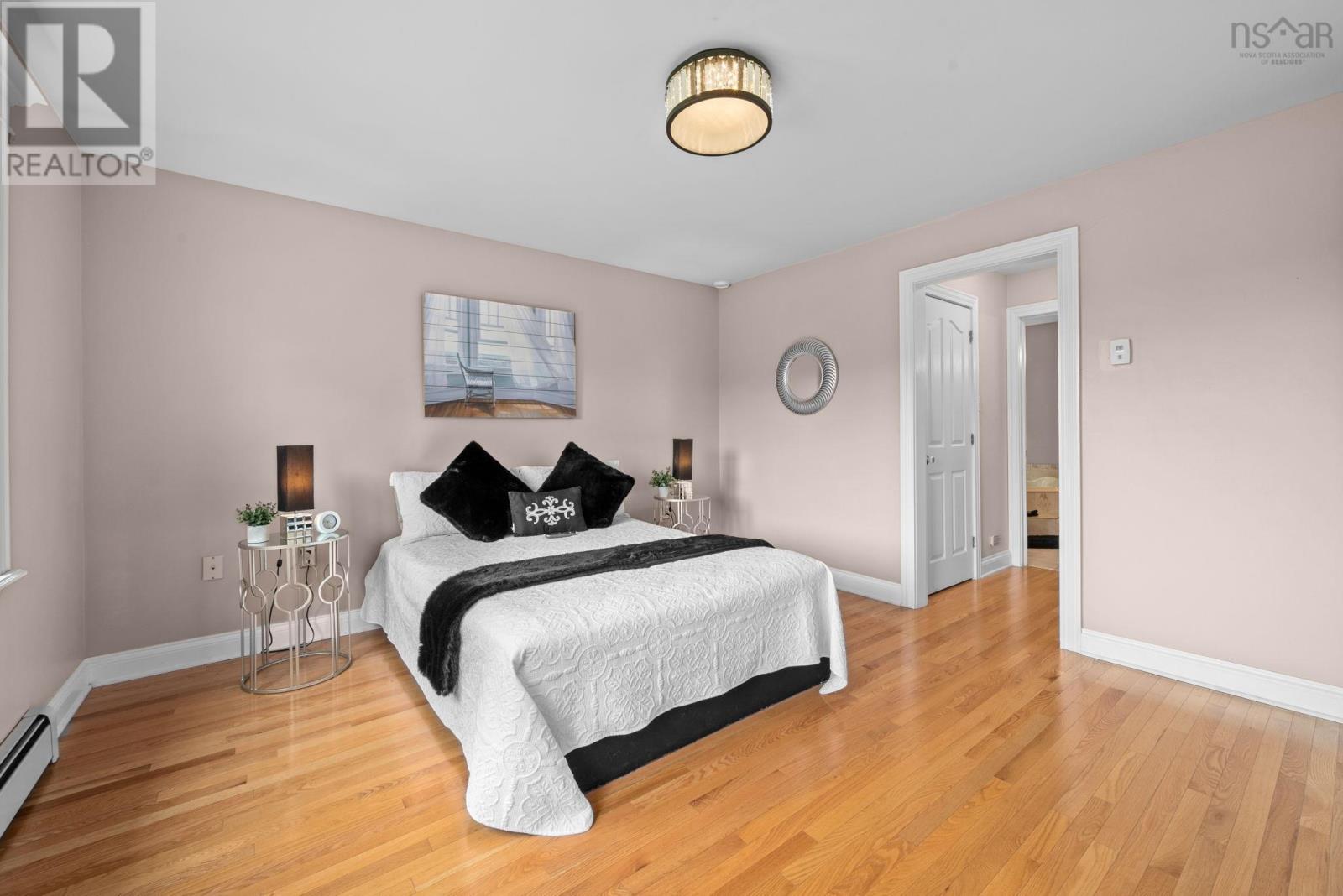 51 Parklyn Property Photo 17