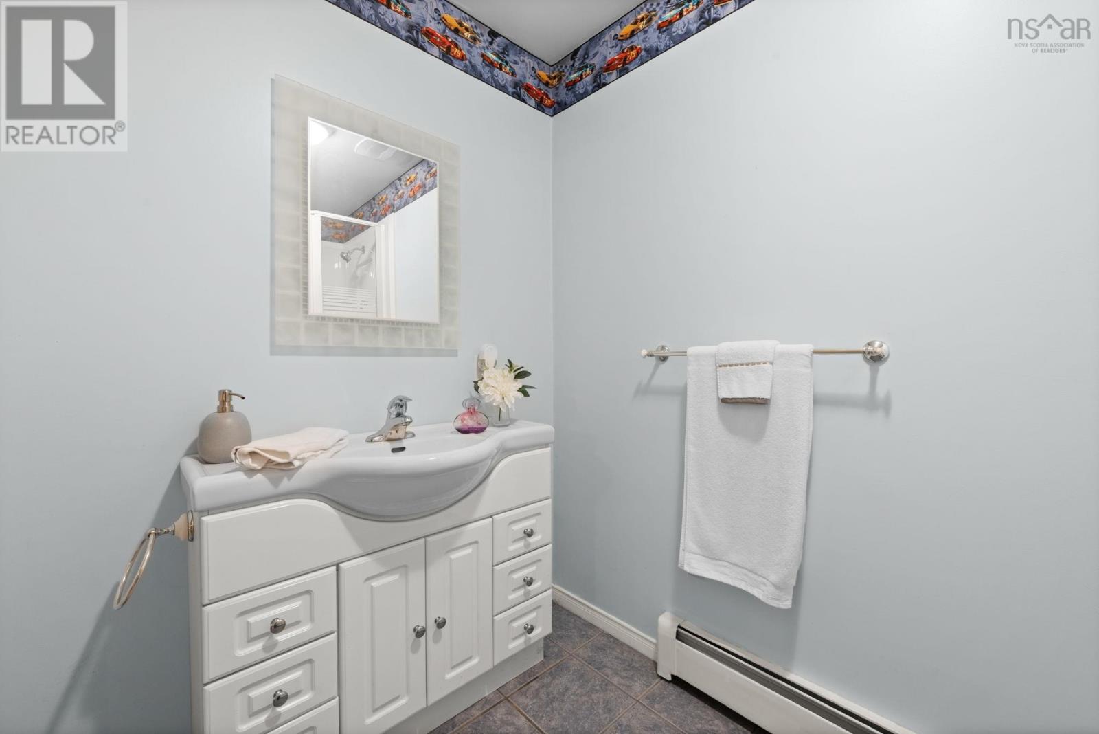 51 Parklyn Property Photo 25