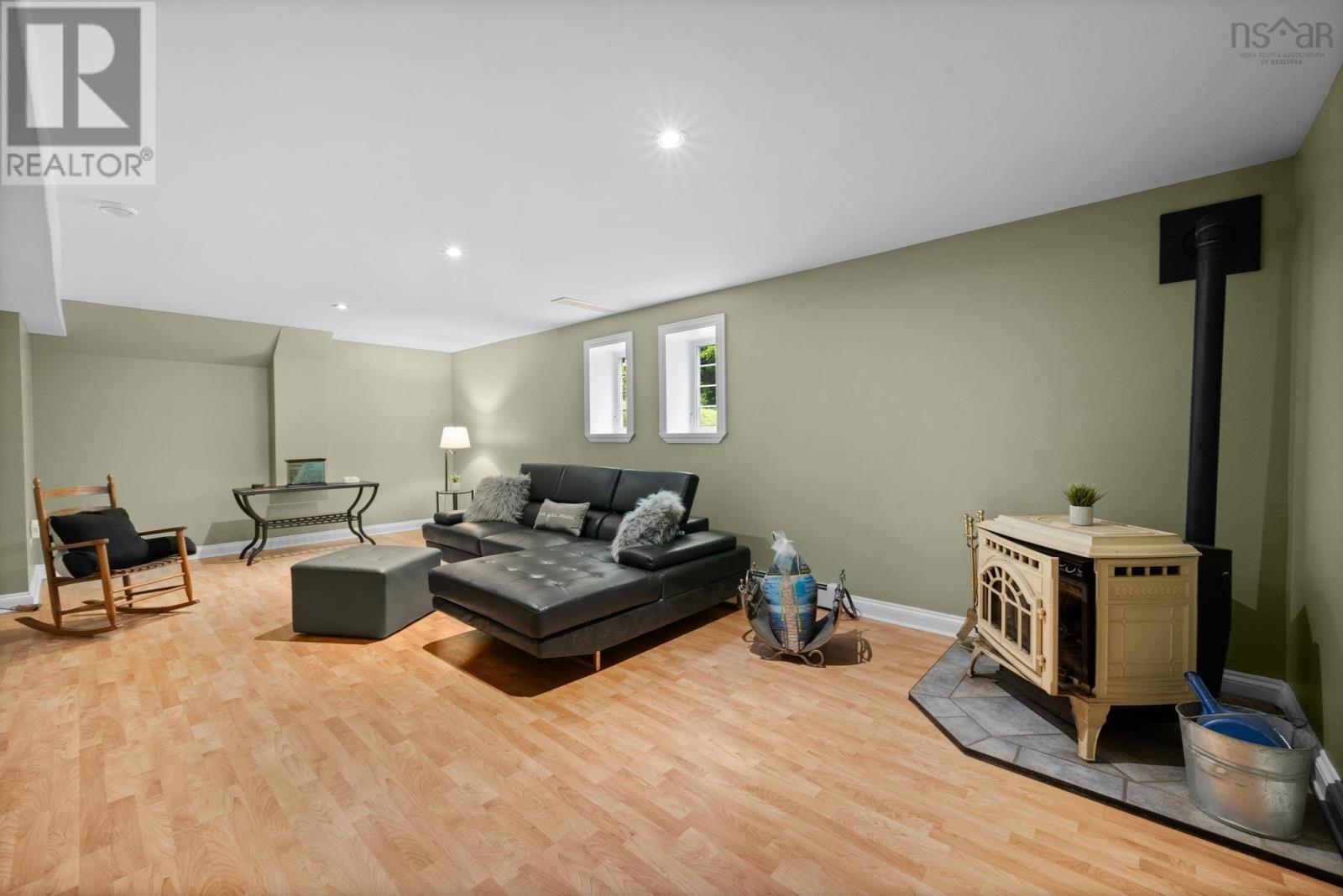 51 Parklyn Property Photo 30