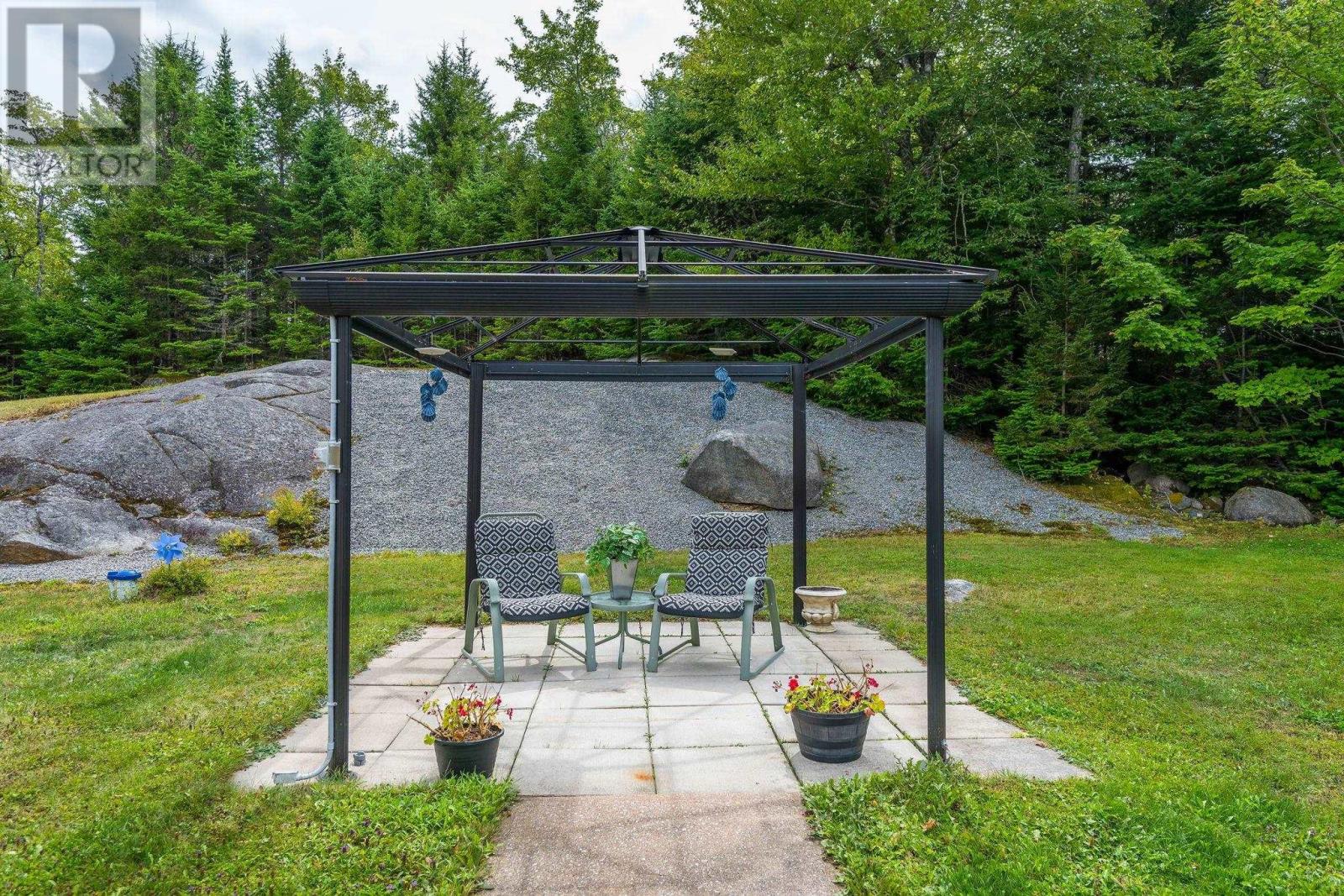 51 Parklyn Property Photo 39