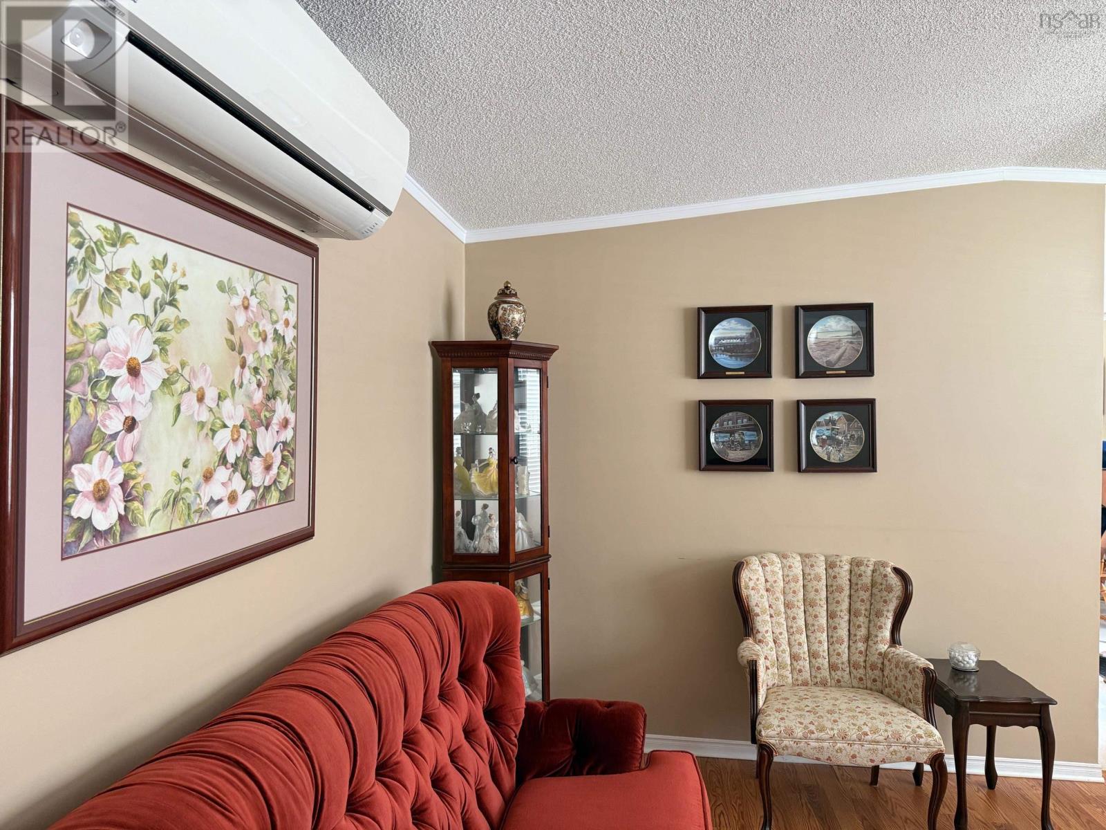 81 Thomson Drive Property Photo 16