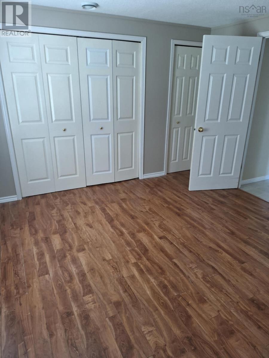 81 Thomson Drive Property Photo 21
