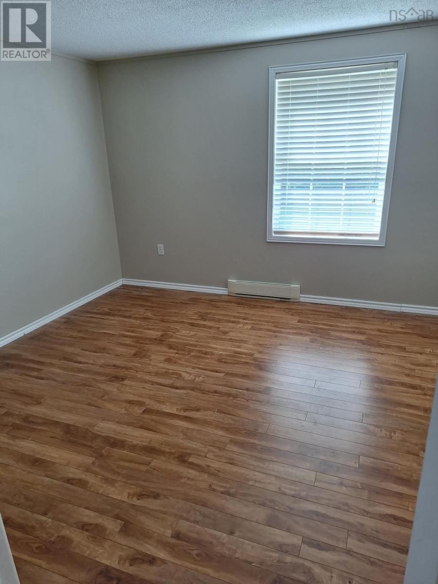 81 Thomson Drive Property Photo 22