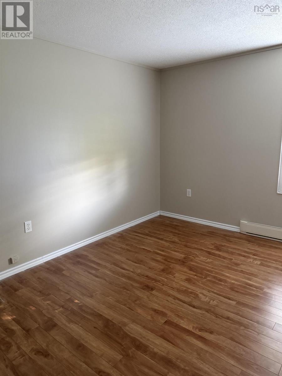 81 Thomson Drive Property Photo 36