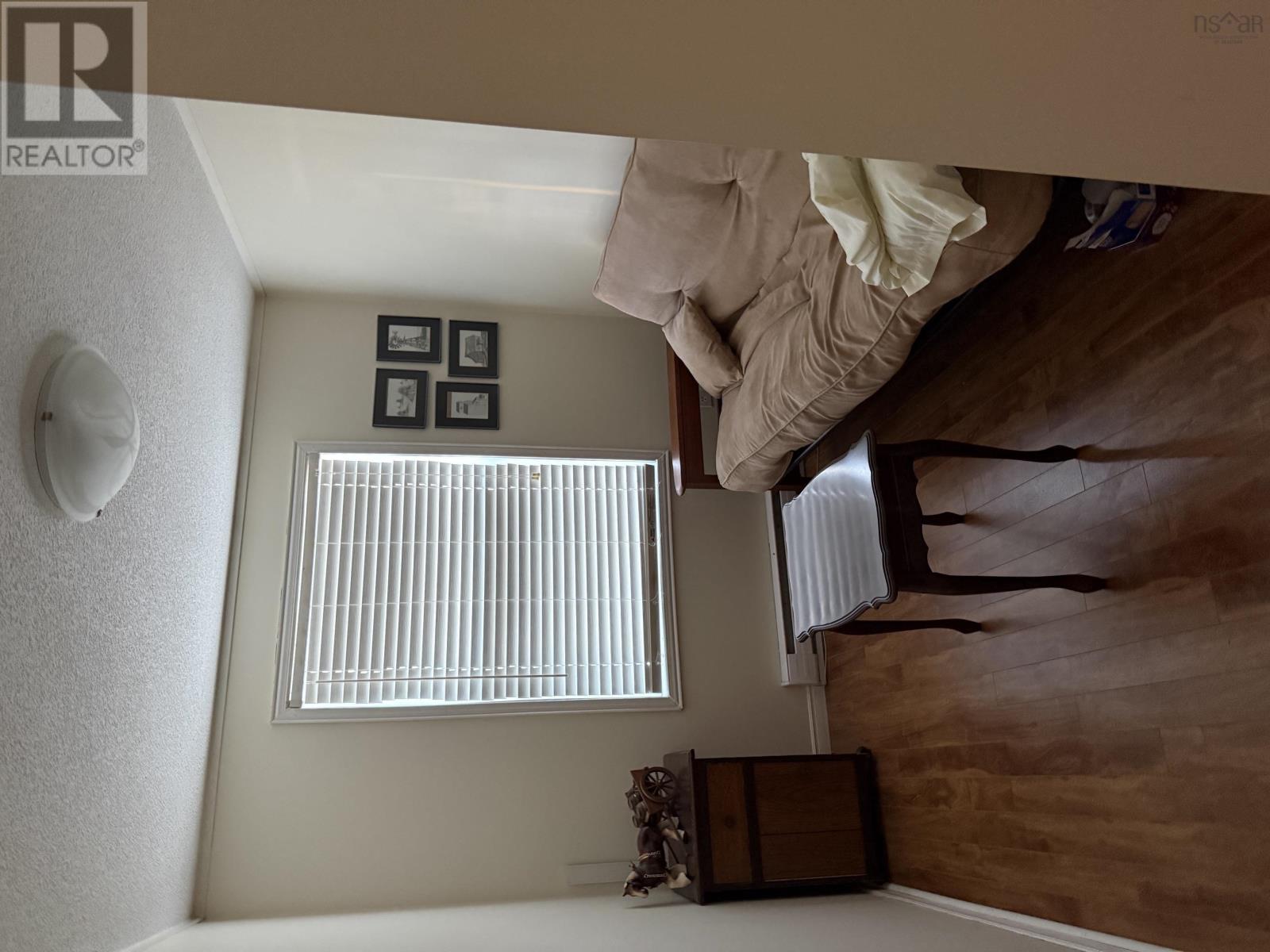 81 Thomson Drive Property Photo 41