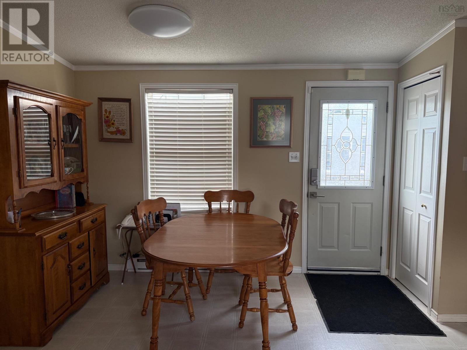 81 Thomson Drive Property Photo 49