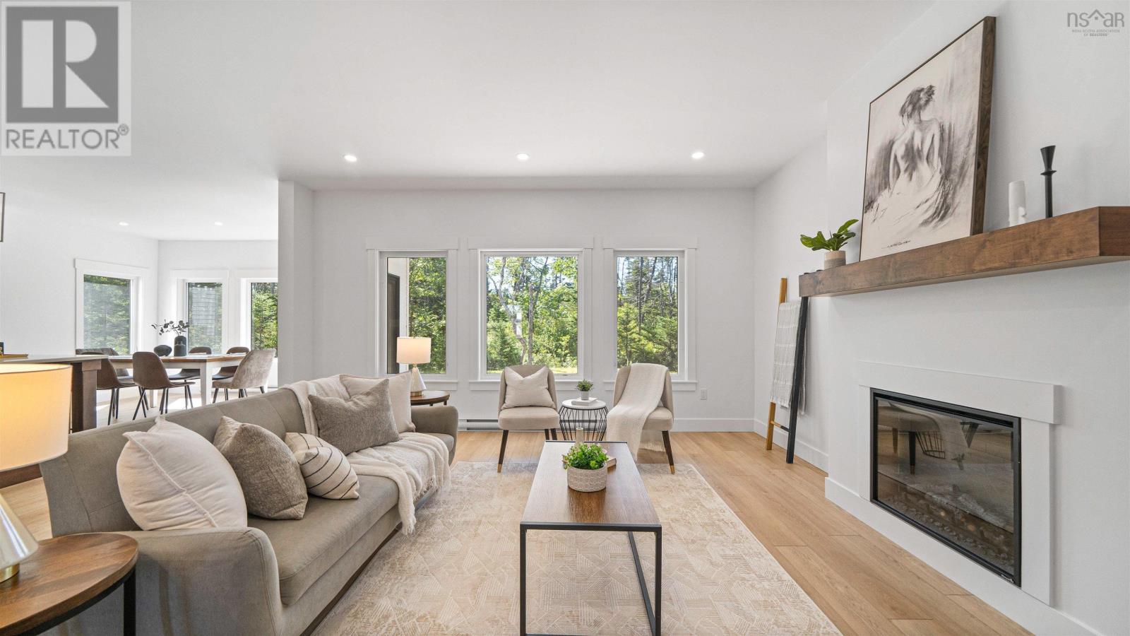 194 Portovista Drive Property Photo 13