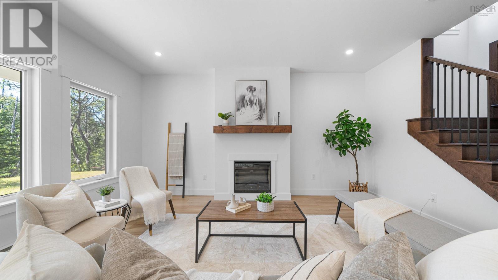 194 Portovista Drive Property Photo 17