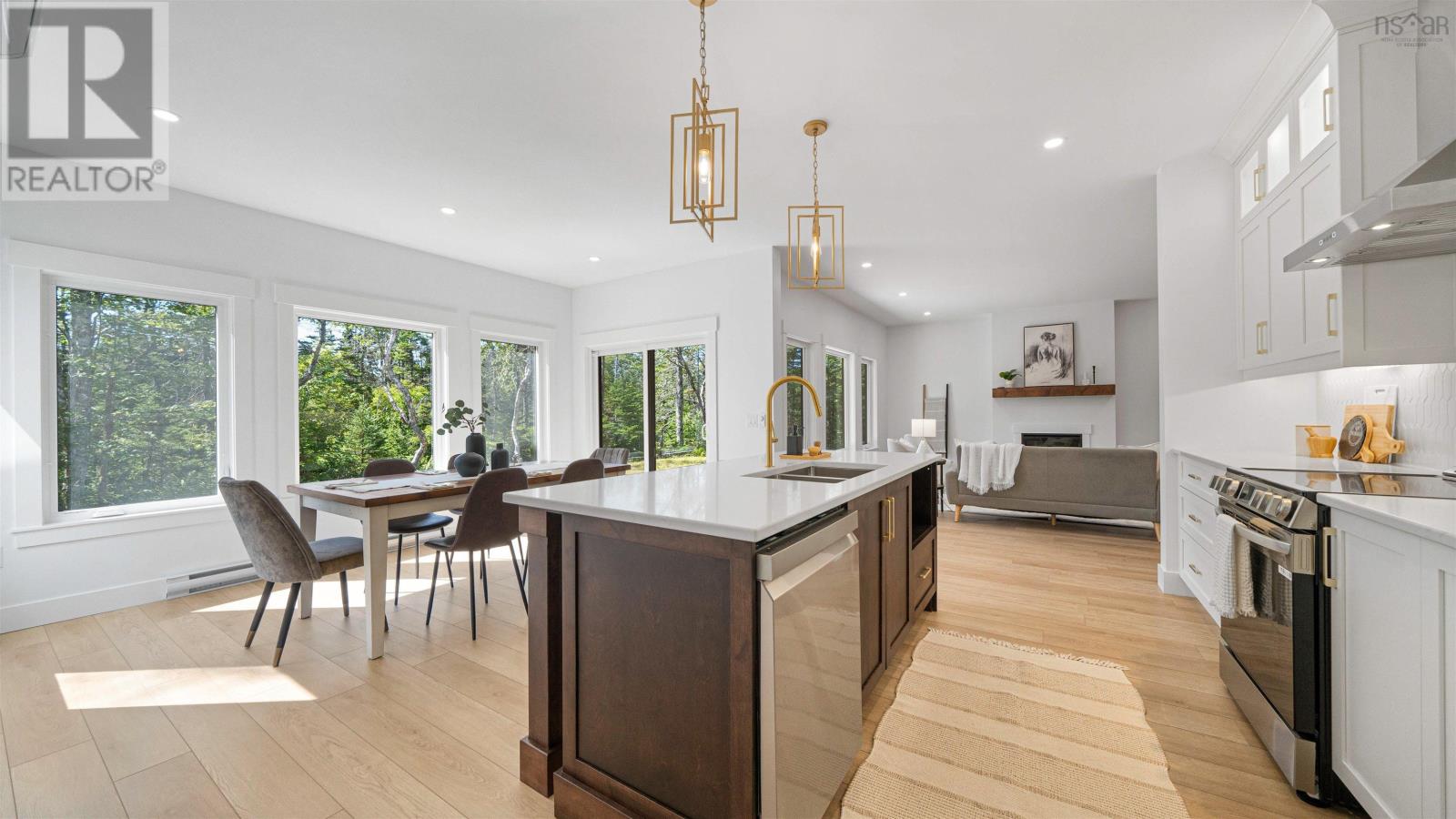 194 Portovista Drive Property Photo 21