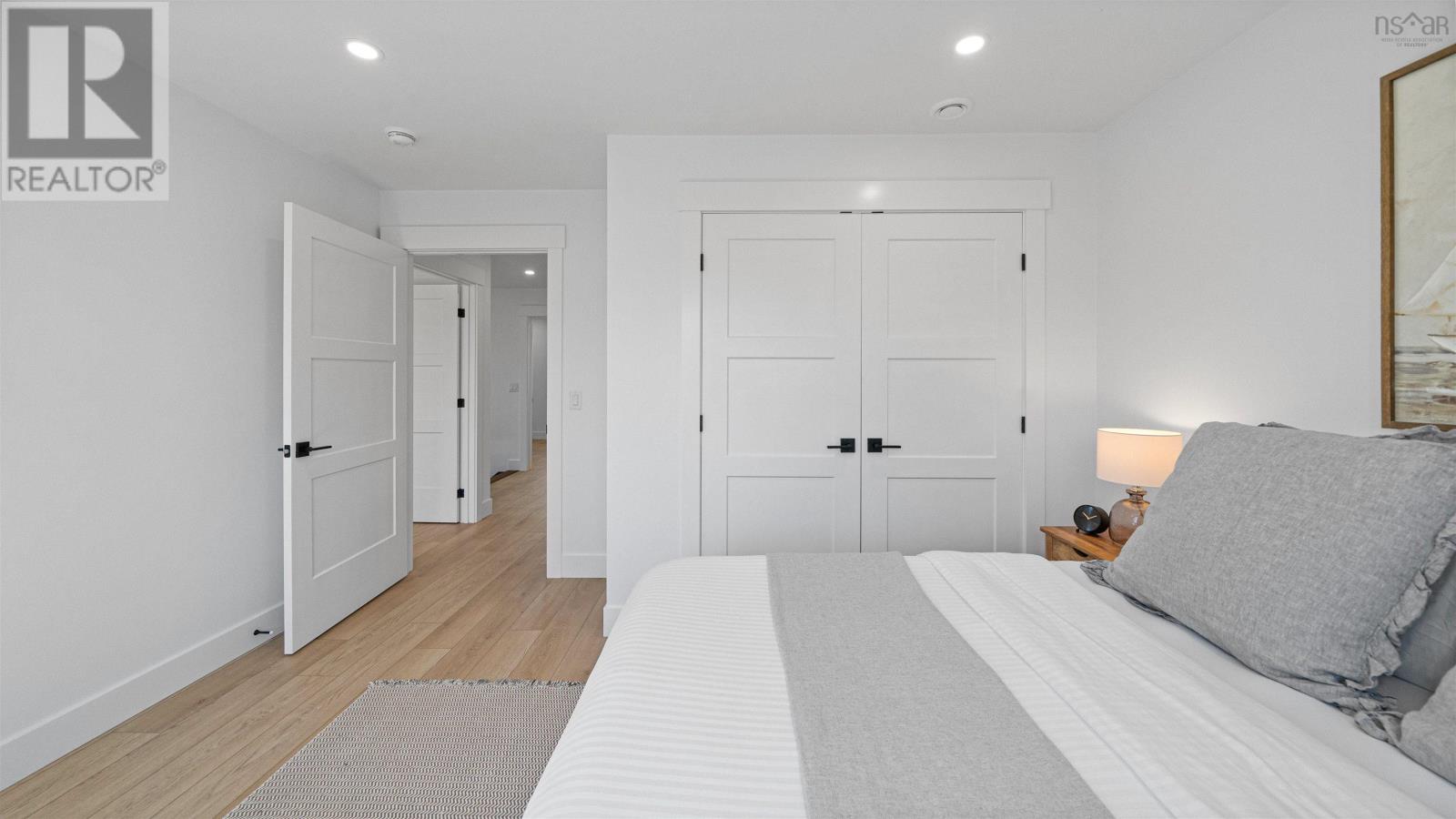 194 Portovista Drive Property Photo 35