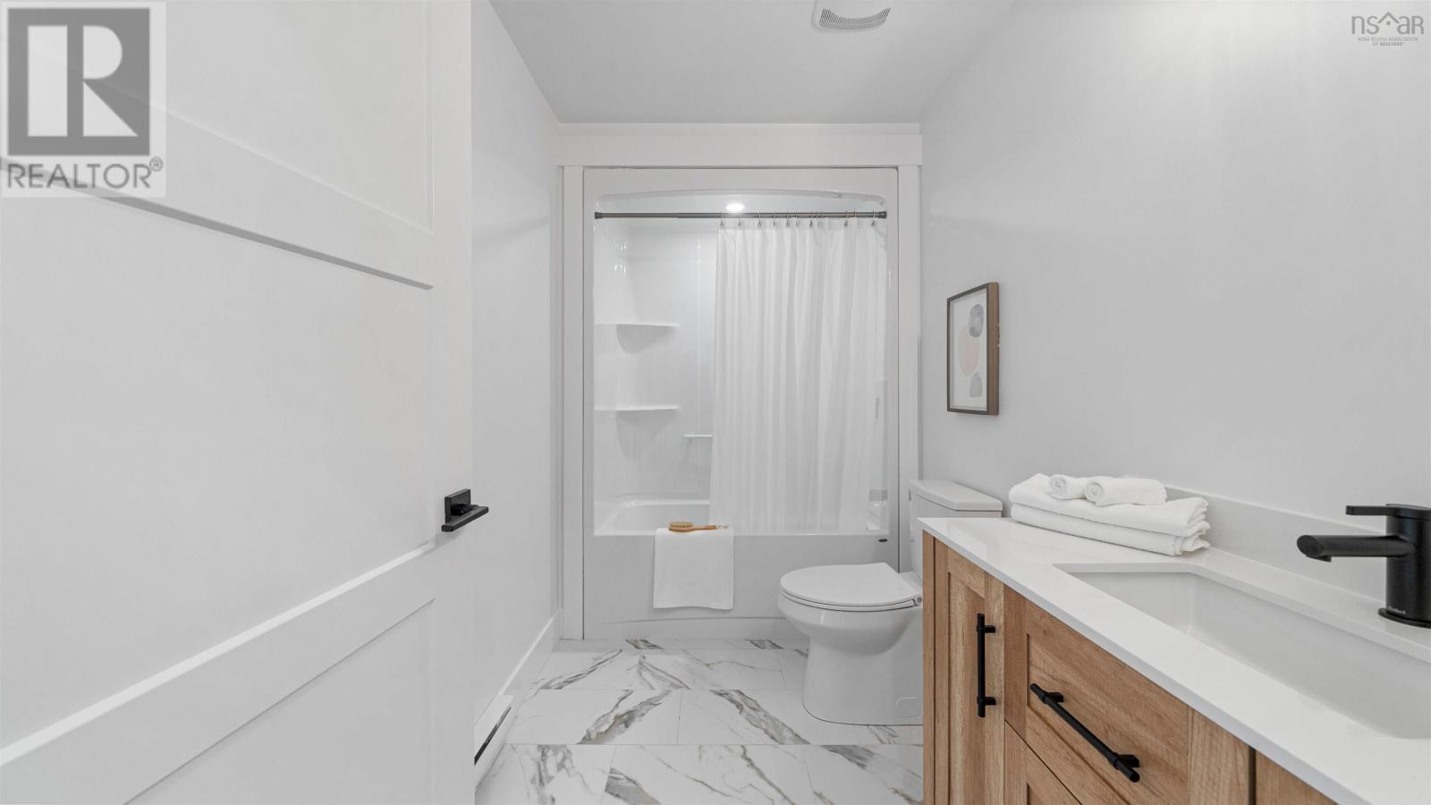 194 Portovista Drive Property Photo 36