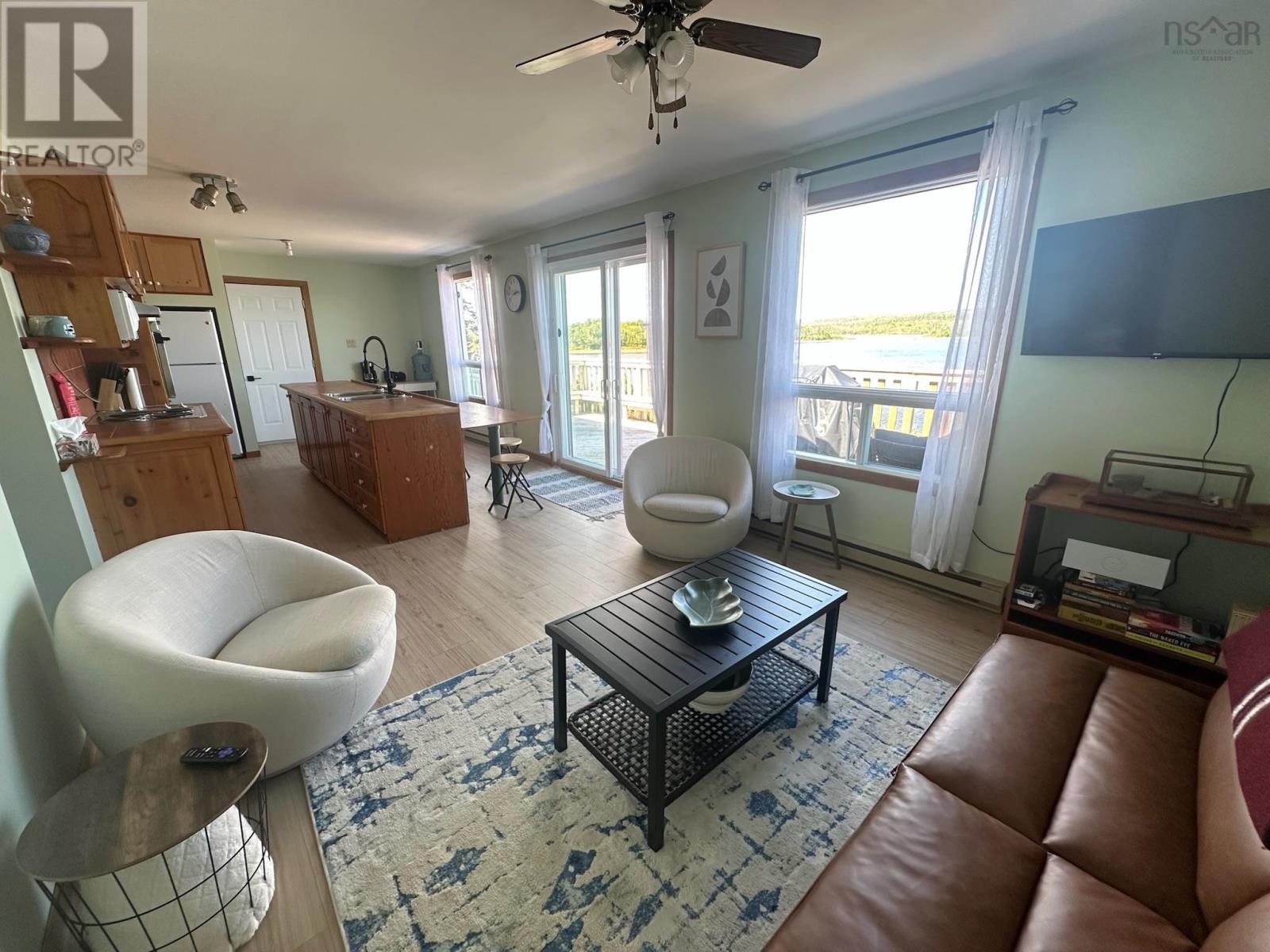 2230 Larrys River Road Property Photo 7