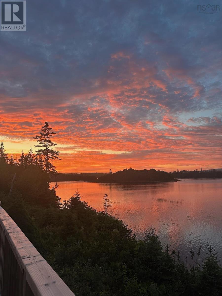 2230 Larrys River Road Property Photo 24