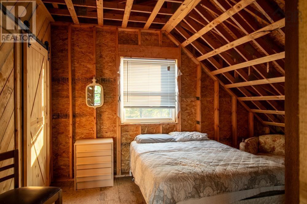 169 Cockscomb Lake Drive Property Photo 29