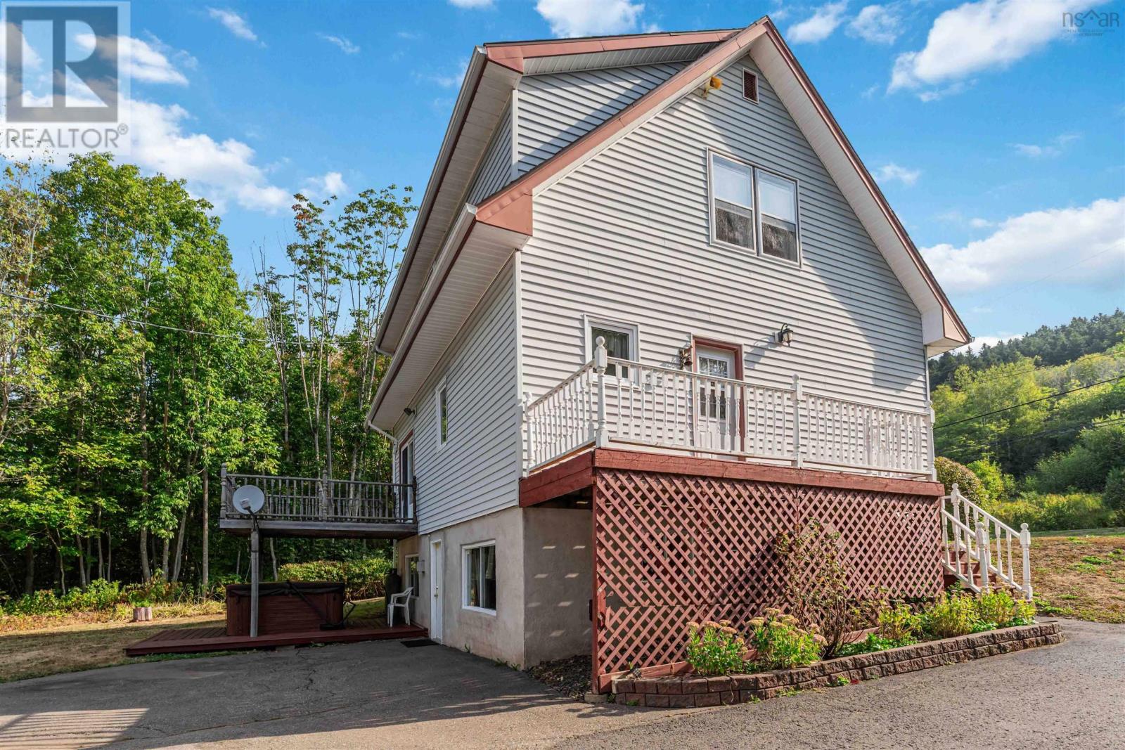 483 Lighthouse Road Property Photo 6