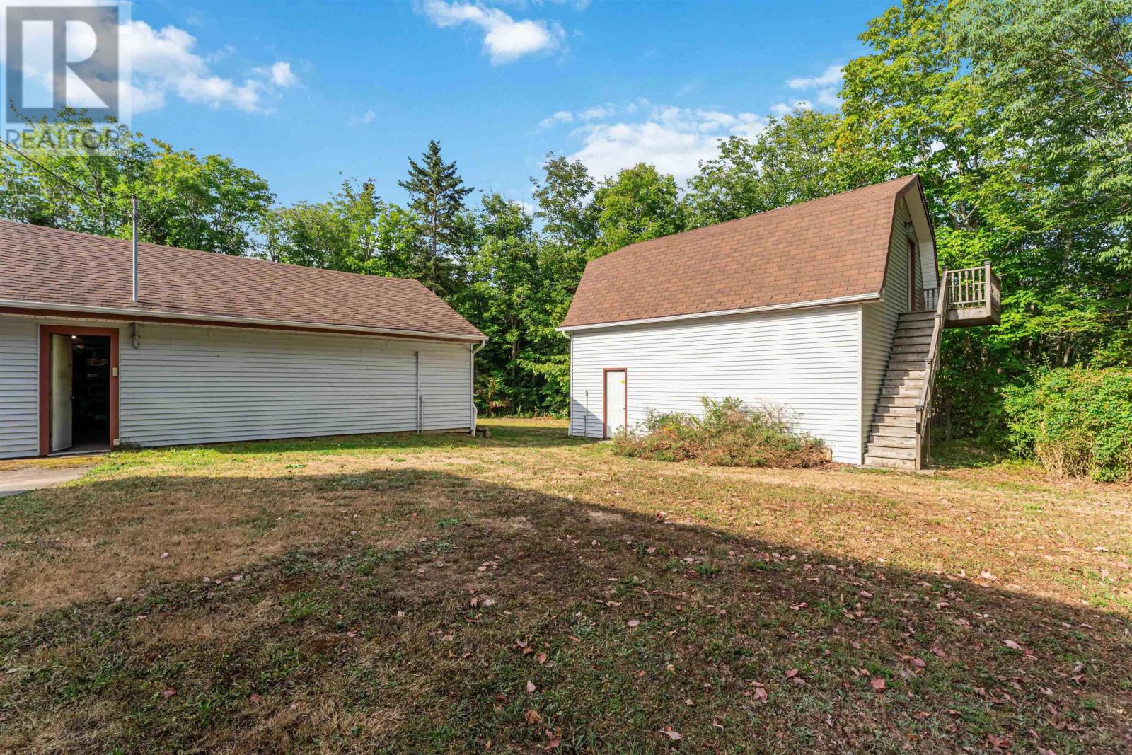 483 Lighthouse Road Property Photo 9