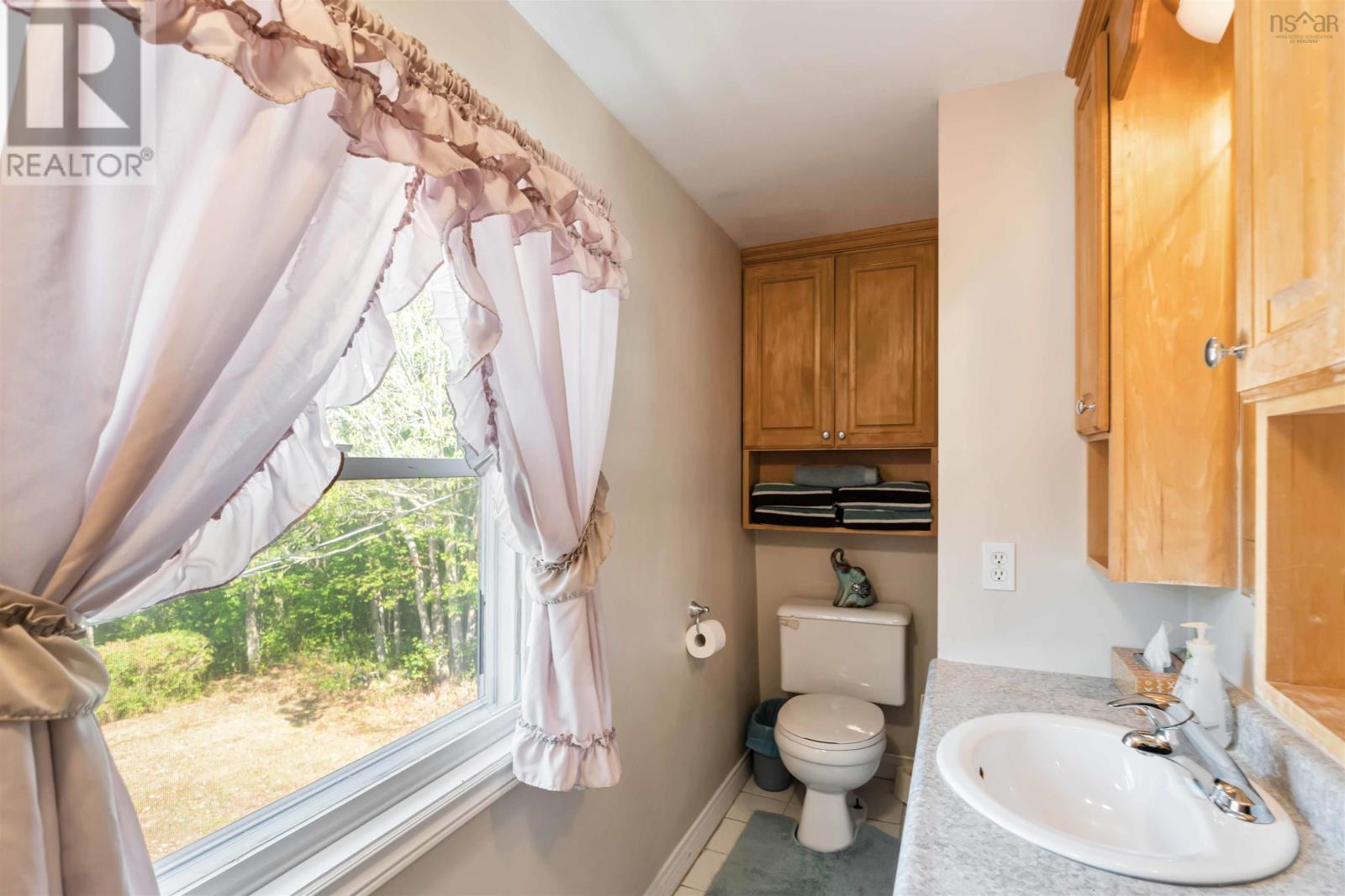 483 Lighthouse Road Property Photo 32