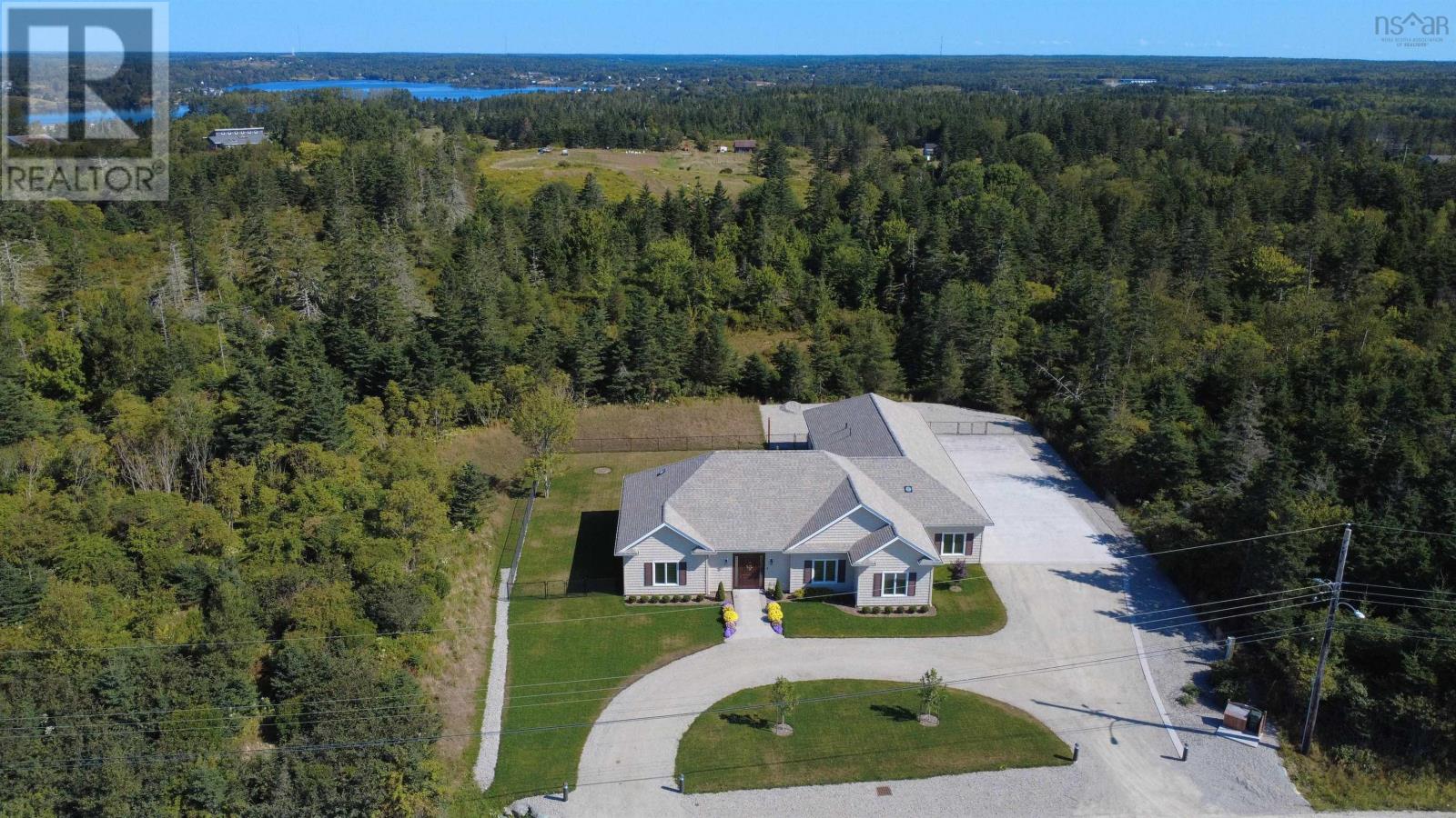 62 Park Drive Property Photo 2