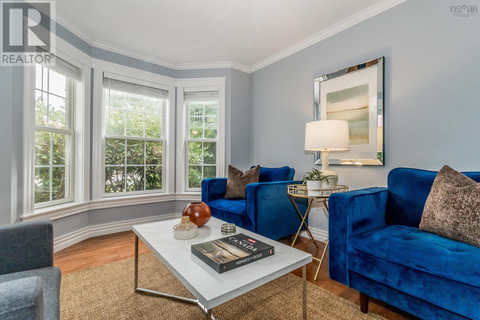 35 Acadia Drive Property Photo 5