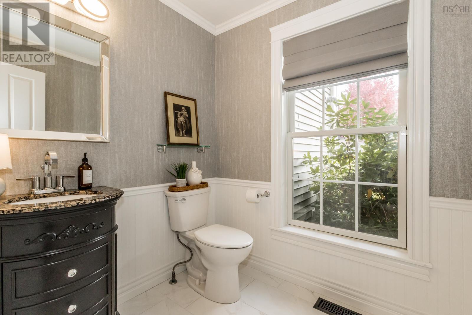 35 Acadia Drive Property Photo 17