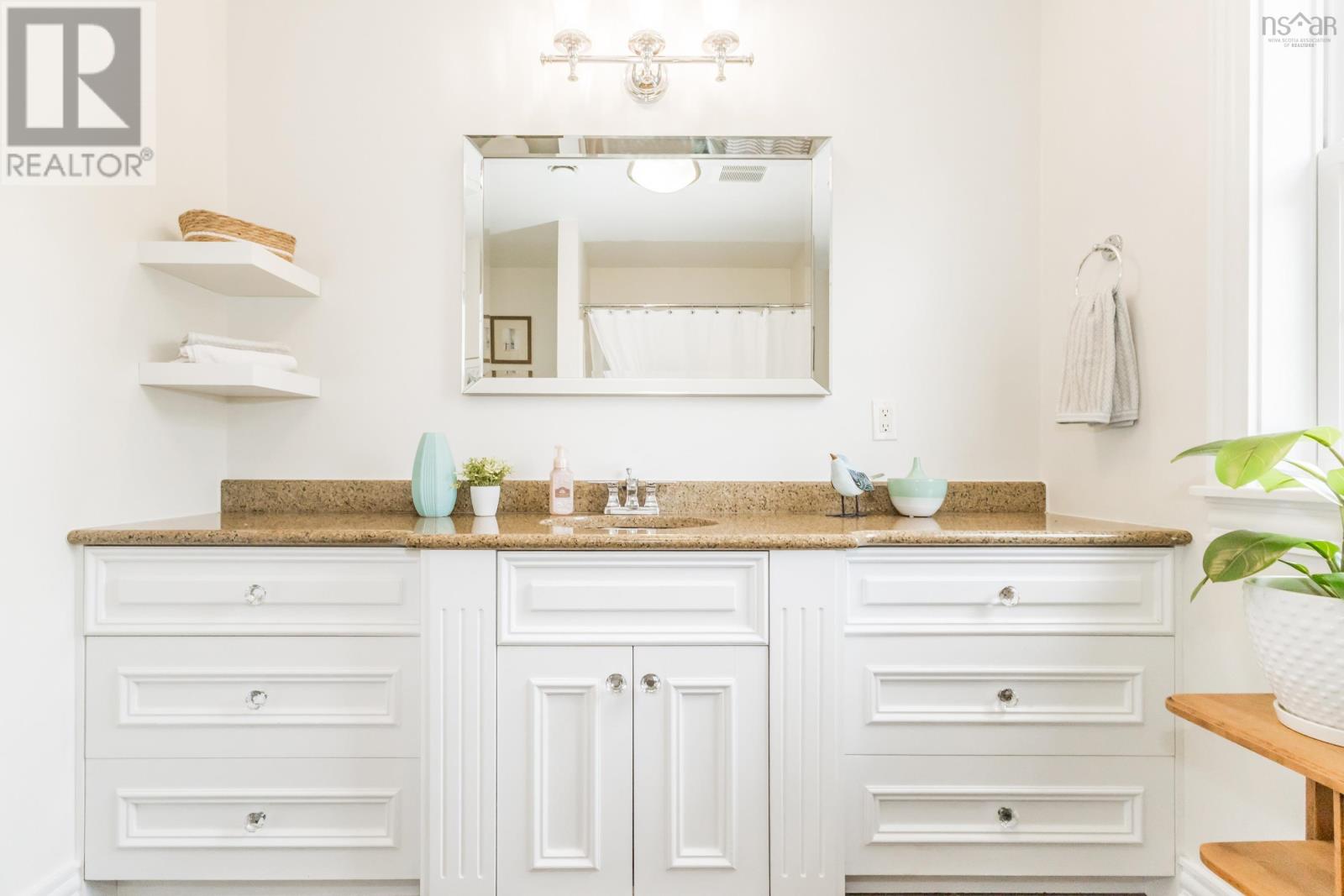 35 Acadia Drive Property Photo 22