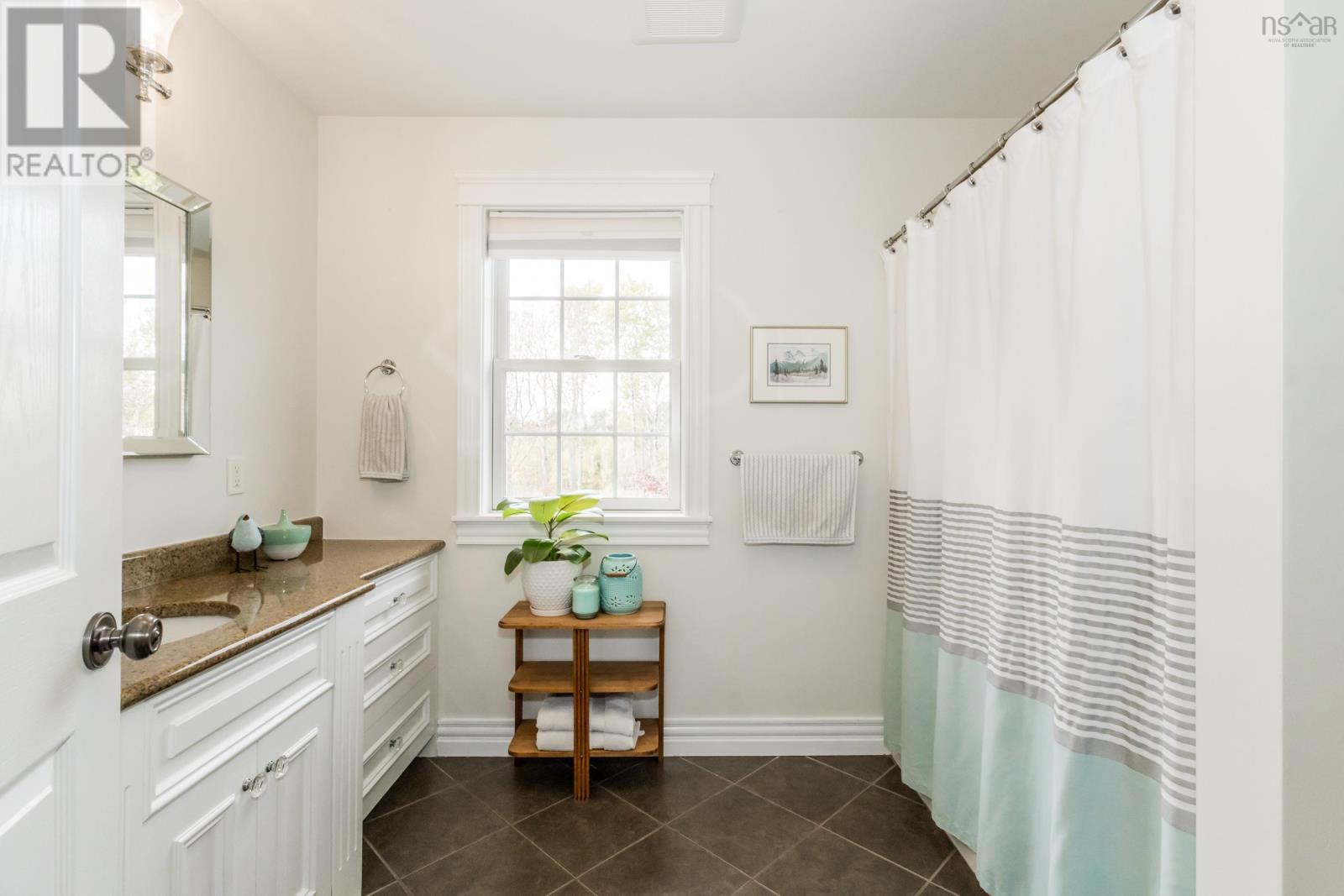 35 Acadia Drive Property Photo 23