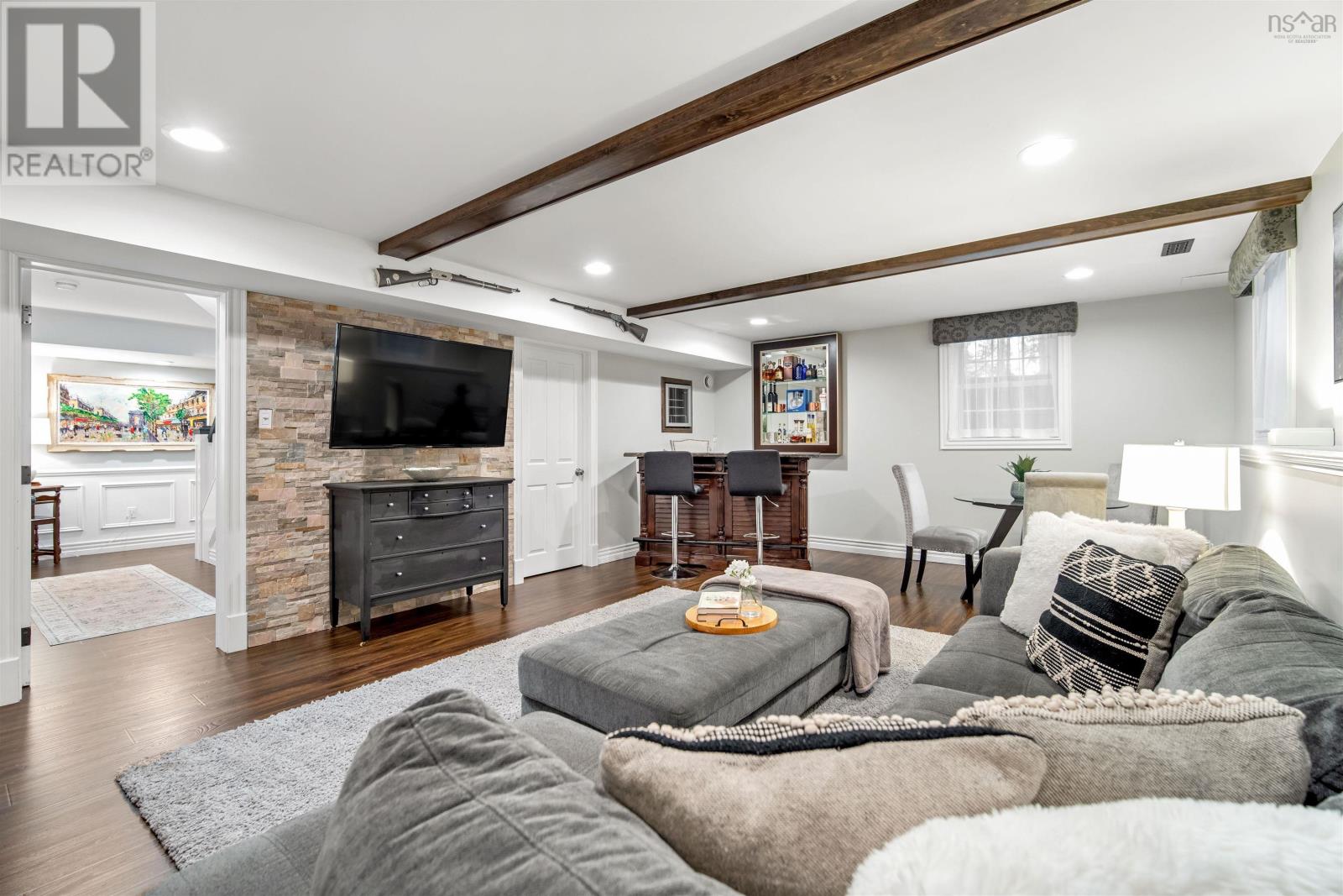 35 Acadia Drive Property Photo 33