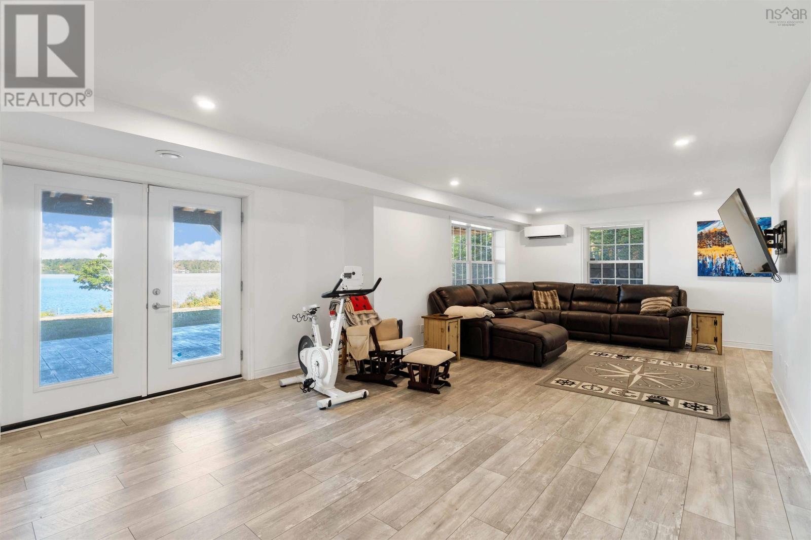 181 Timberland Road Property Photo 32